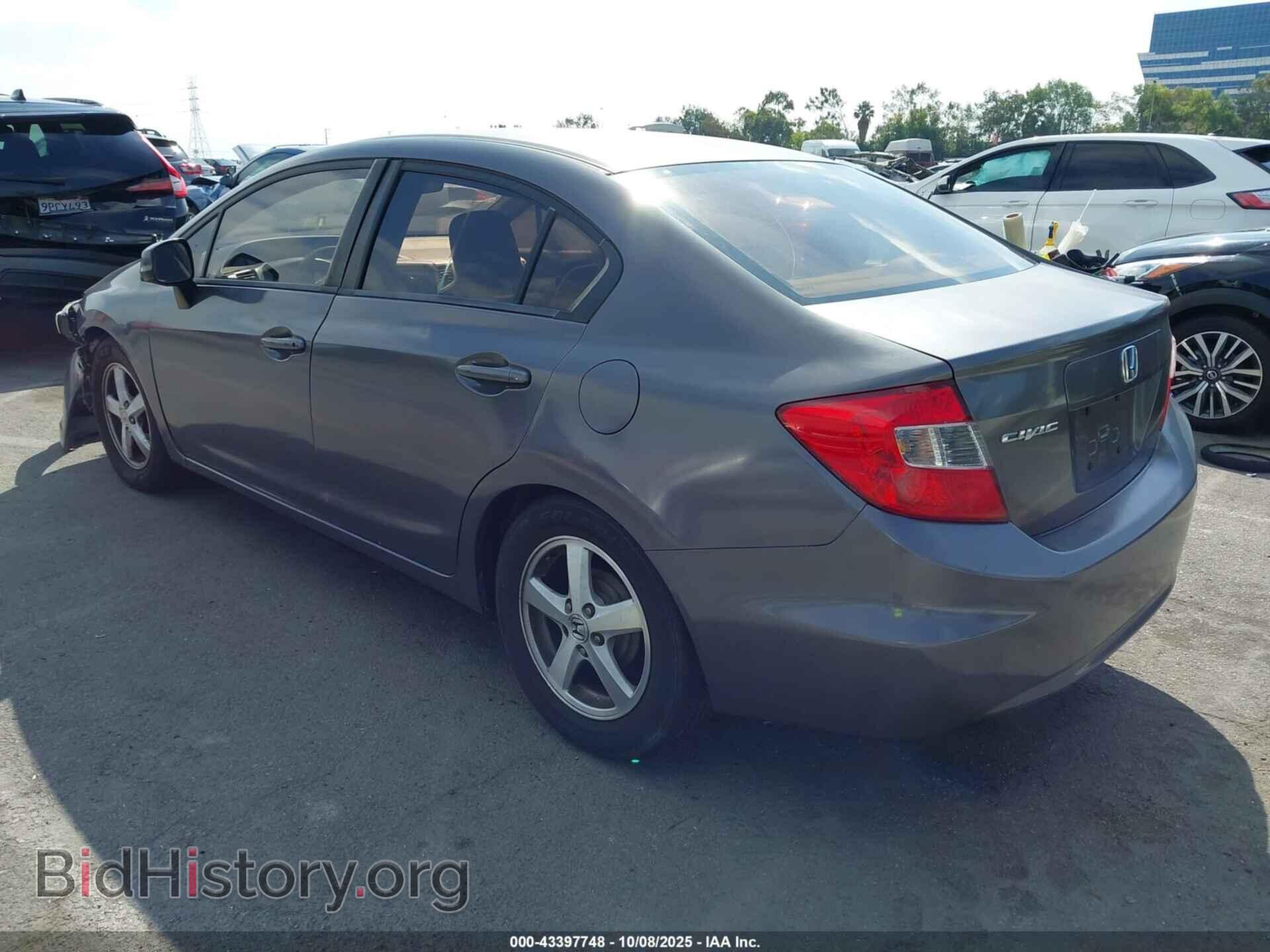 2012 HONDA CIVIC - VIN: 2HGFB2F53CH579151 - Фото 3