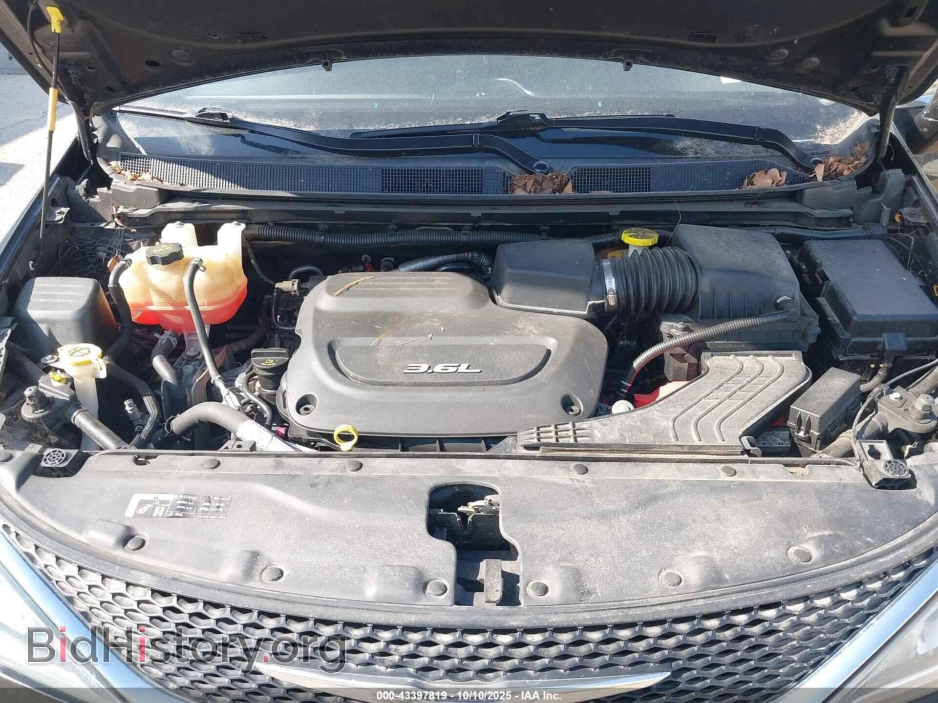 2017 CHRYSLER PACIFICA - VIN: 2C4RC1BG4HR507418 - Фото 10