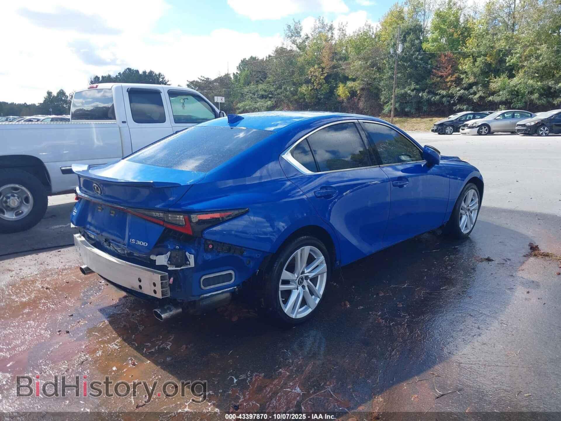 2021 LEXUS IS 300 - VIN: JTHAA1D25M5117826 - Photo 4