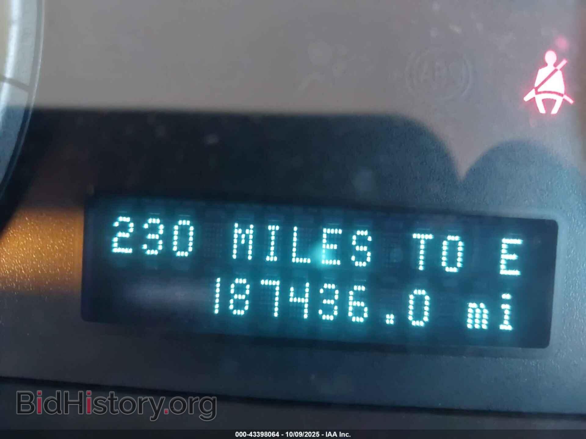 2011 FORD ESCAPE - VIN: 1FMCU0E76BKA52453 - Фото 12
