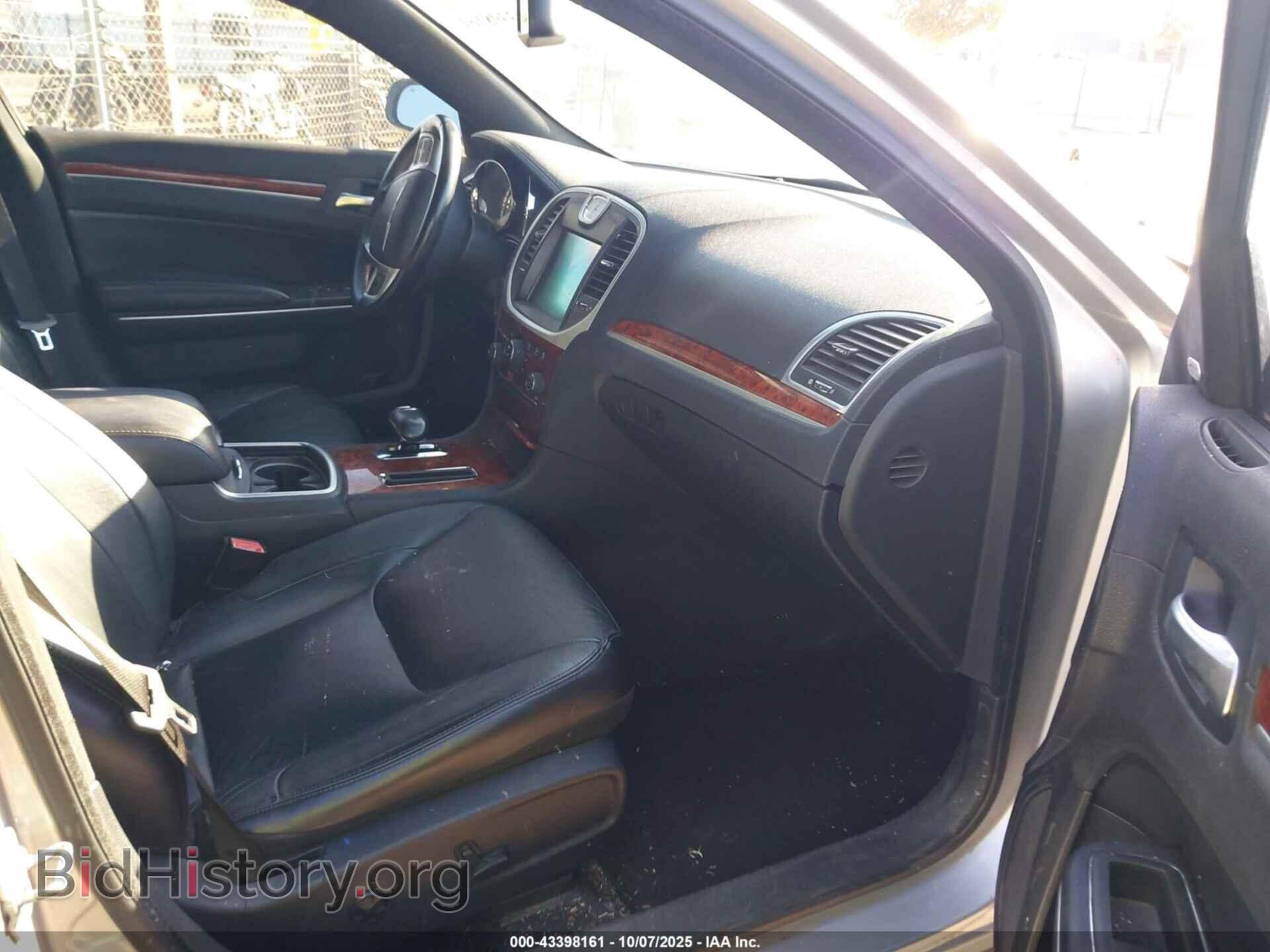 2012 CHRYSLER 300 - VIN: 2C3CCACG5CH224727 - Фото 5