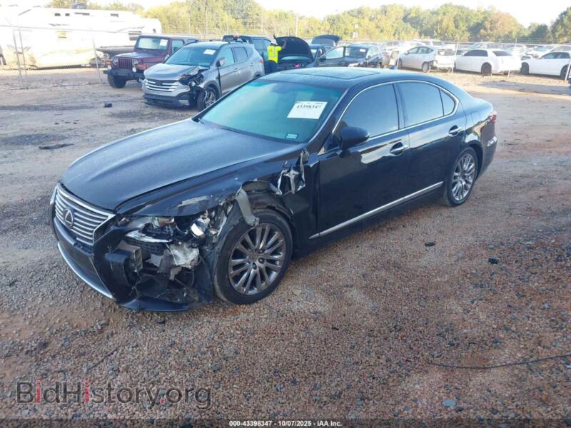 2015 Lexus LS 460 (VIN JTHBL5EFXF5136401) — фото 2 из 16
