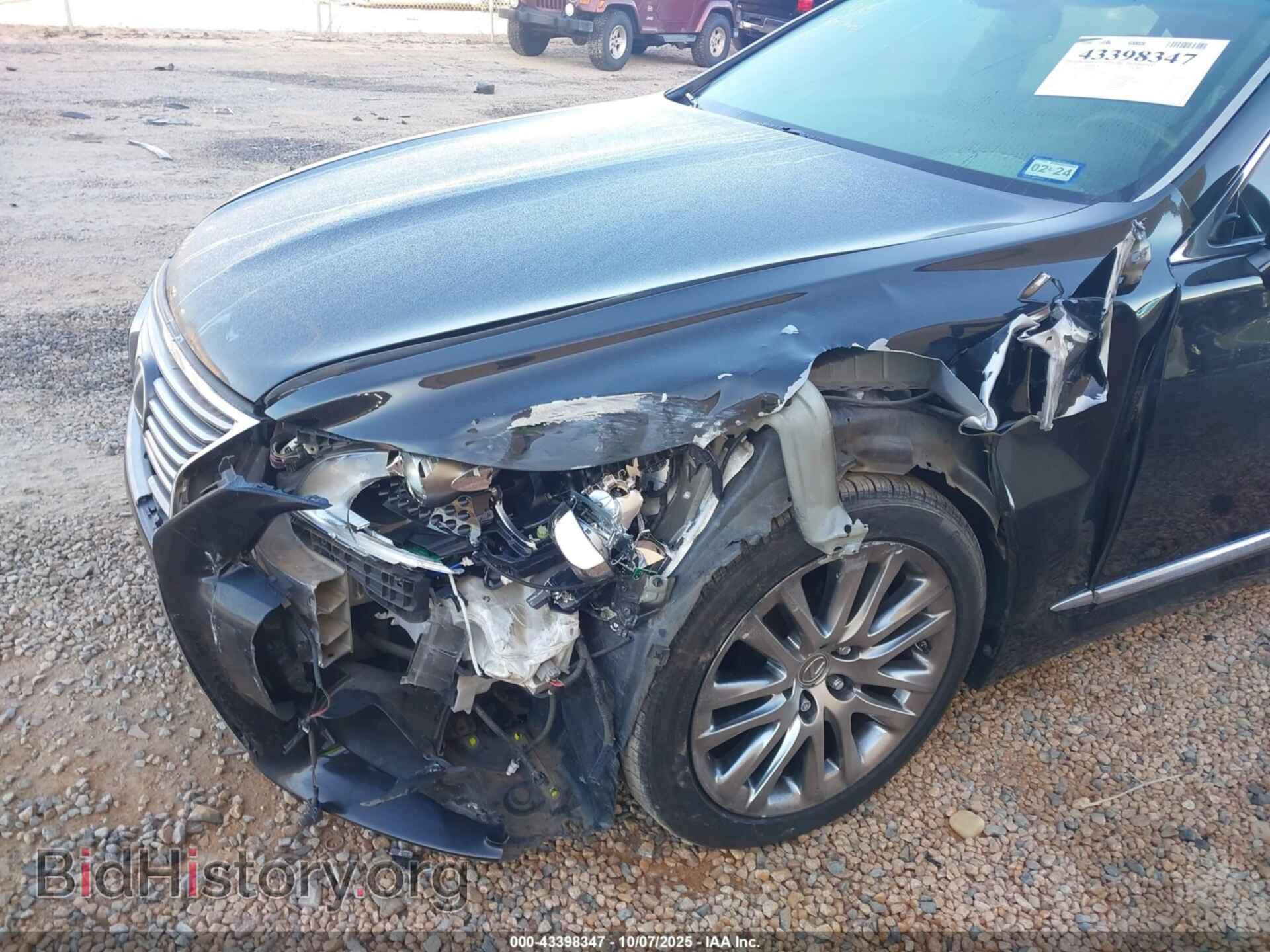 2015 LEXUS LS 460 - VIN: JTHBL5EFXF5136401 - Photo 6