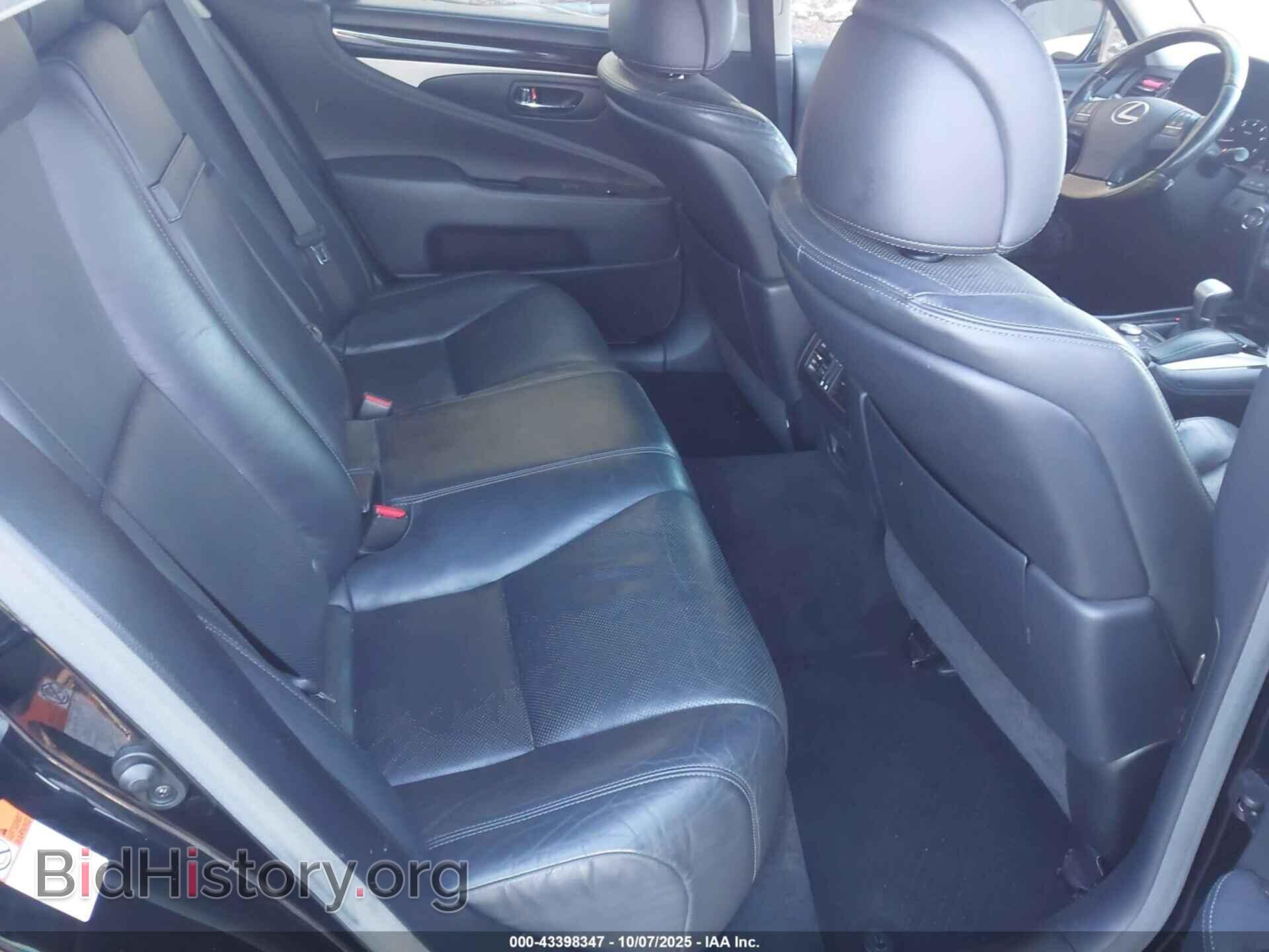 2015 LEXUS LS 460 - VIN: JTHBL5EFXF5136401 - Photo 8