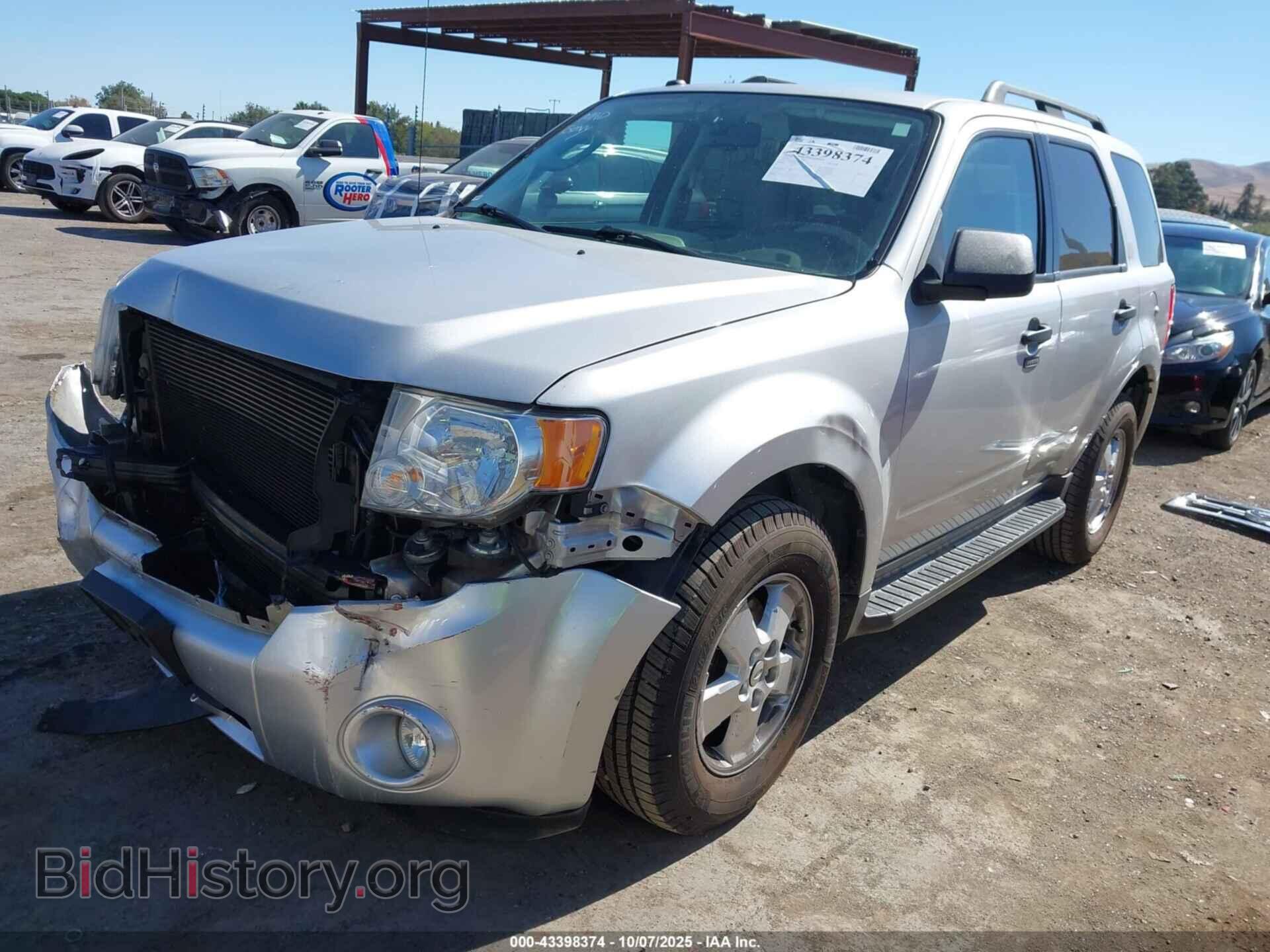 2010 FORD ESCAPE - VIN: 1FMCU0DG5AKB62040 - Фото 2