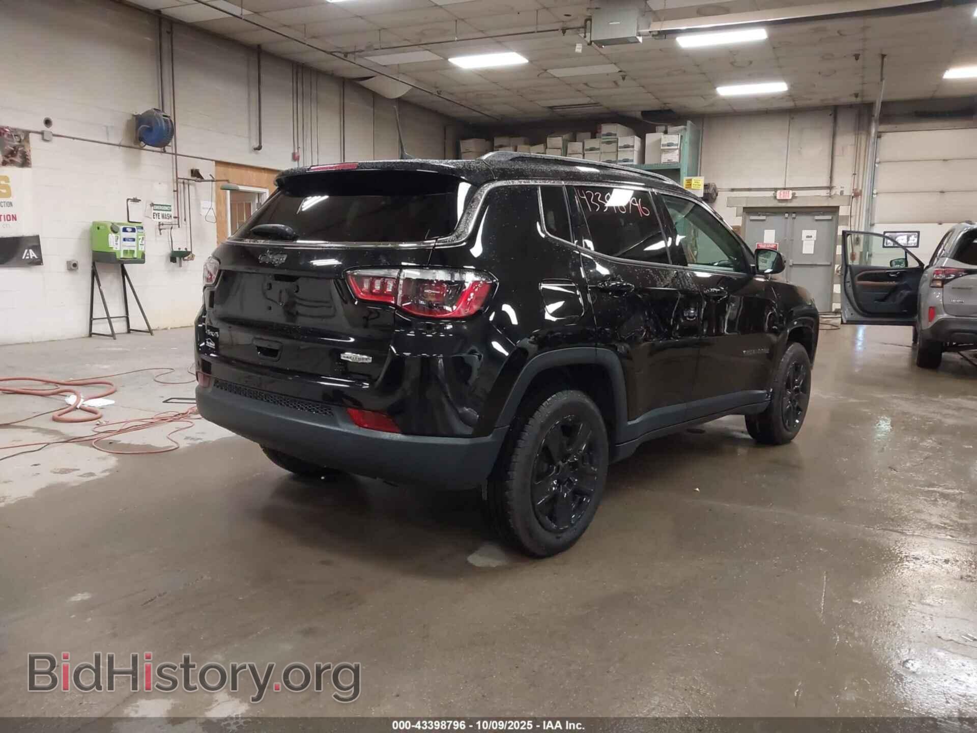 2022 JEEP COMPASS - VIN: 3C4NJDBBXNT203139 - Фото 4