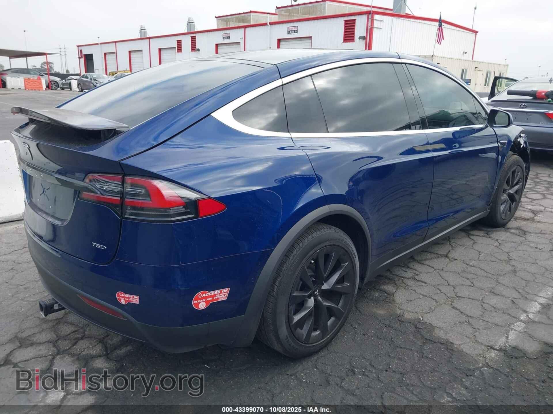 2017 TESLA MODEL X - VIN: 5YJXCAE27HF079573 - Photo 4