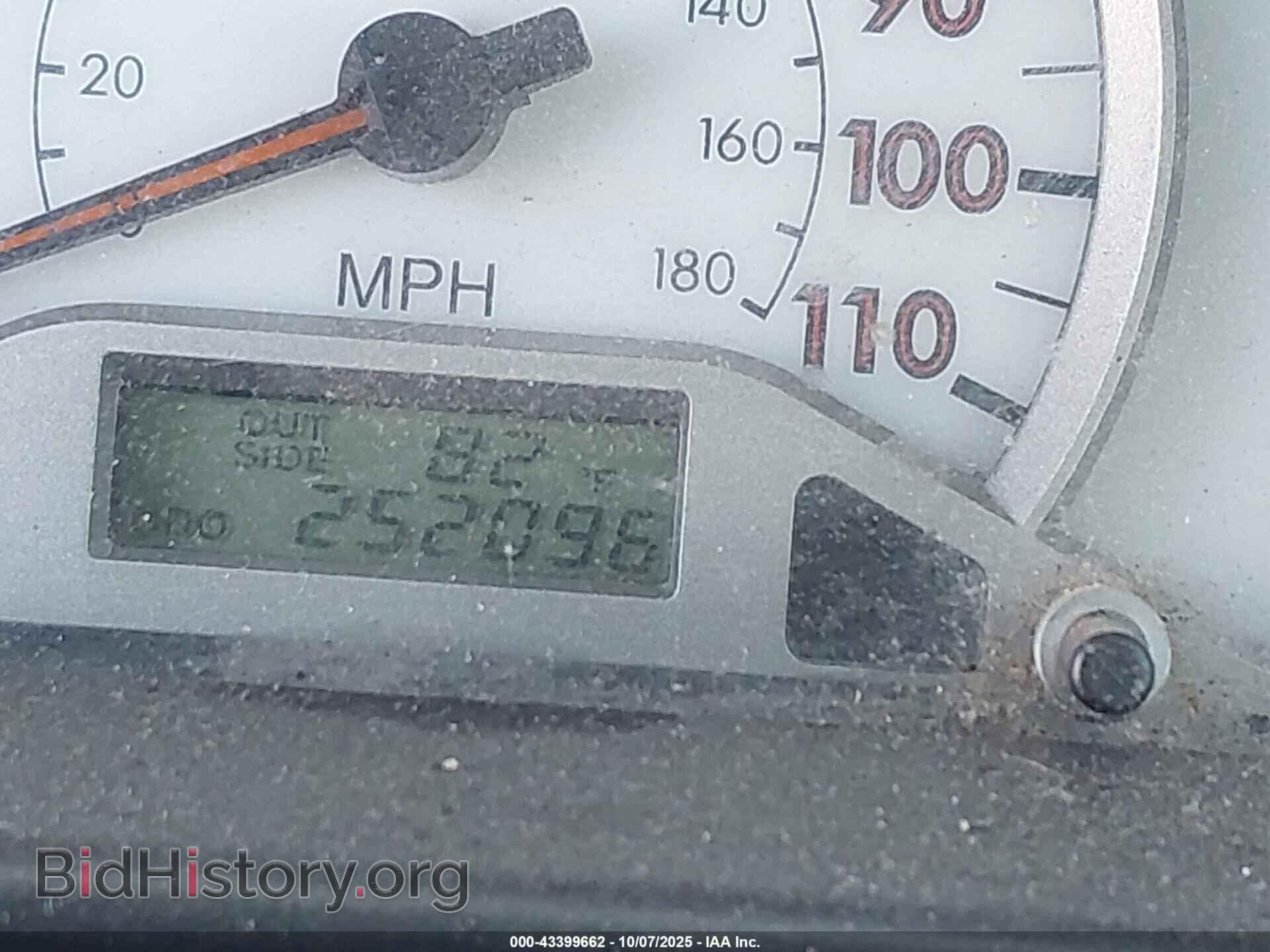 2006 TOYOTA COROLLA - VIN: 2T1BR32E76C645817 - Фото 7