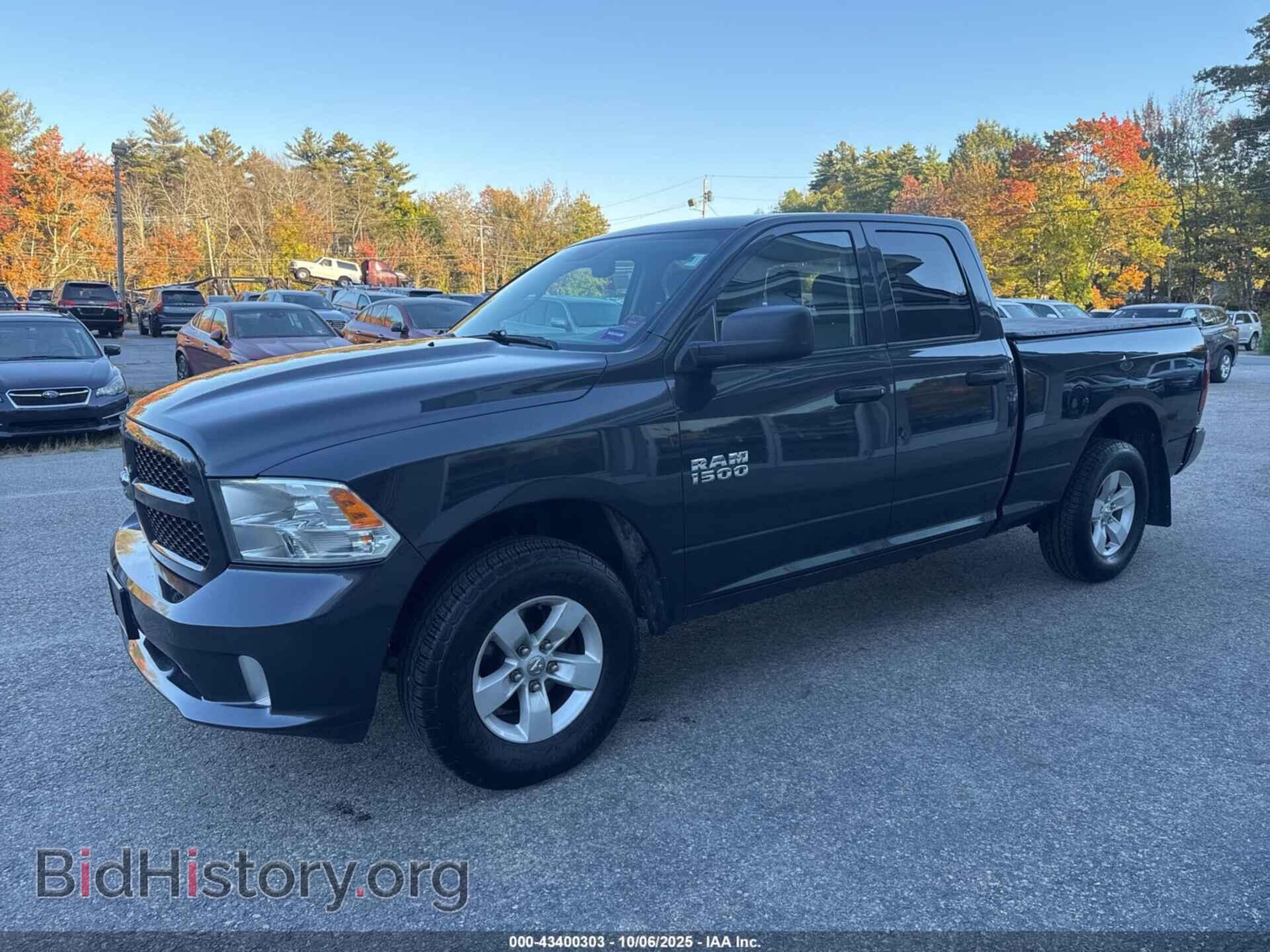 2018 RAM 1500 - VIN: 1C6RR7FG2JS190097 - Фото 2