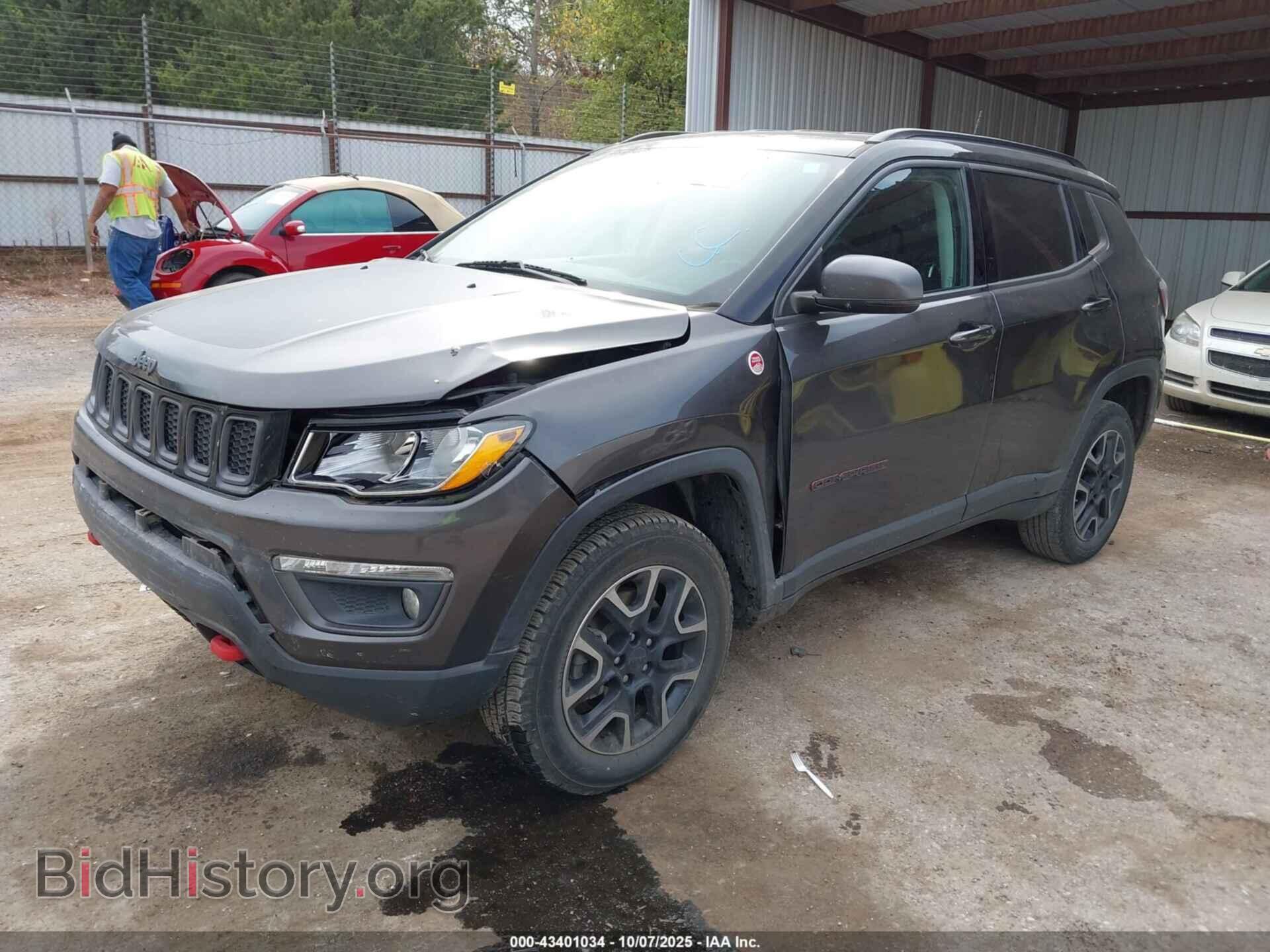 2019 JEEP COMPASS - VIN: 3C4NJDDB1KT688201 - Фото 2