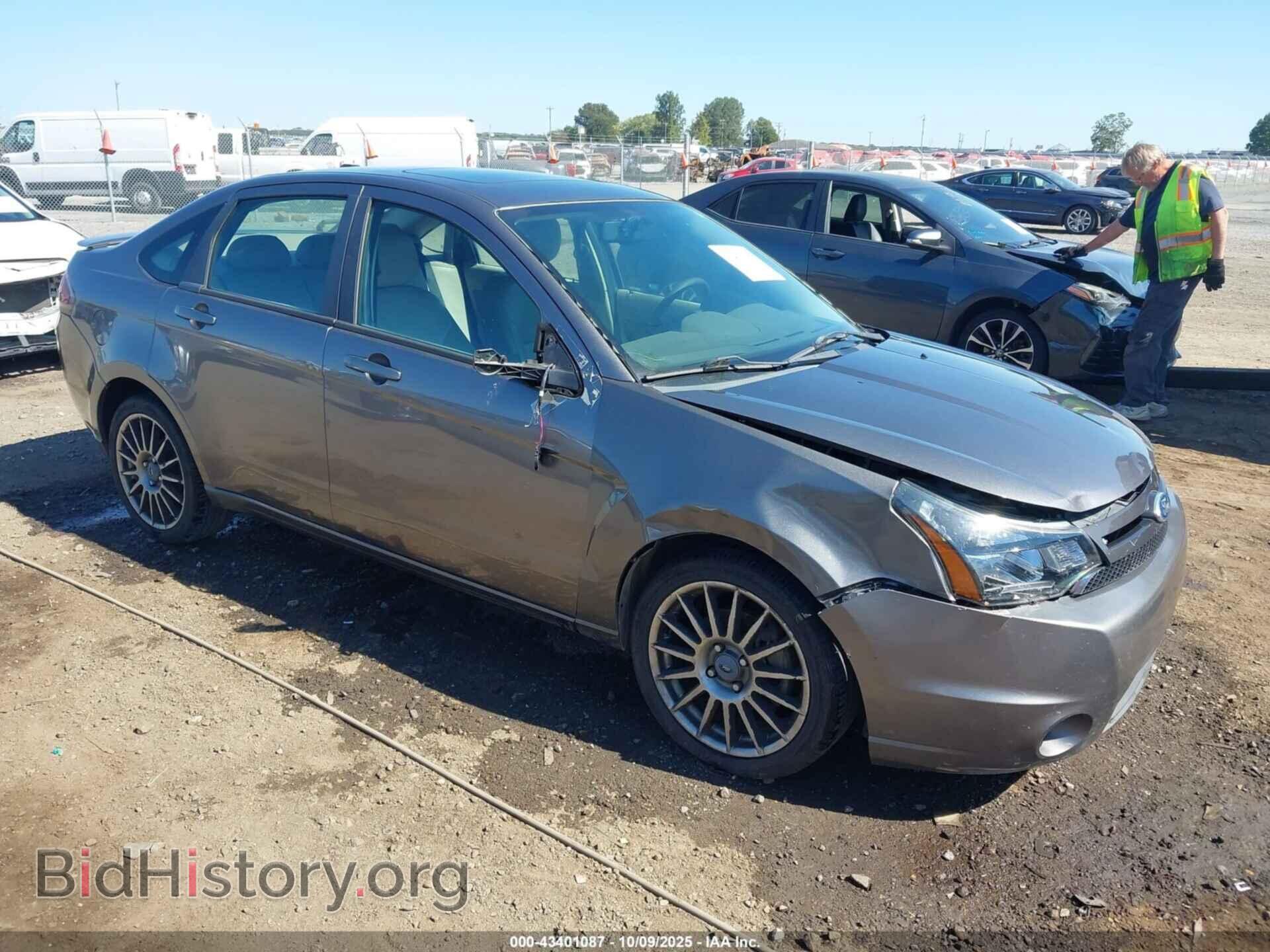 Photo 1FAHP3GN4BW200211 - FORD FOCUS 2011