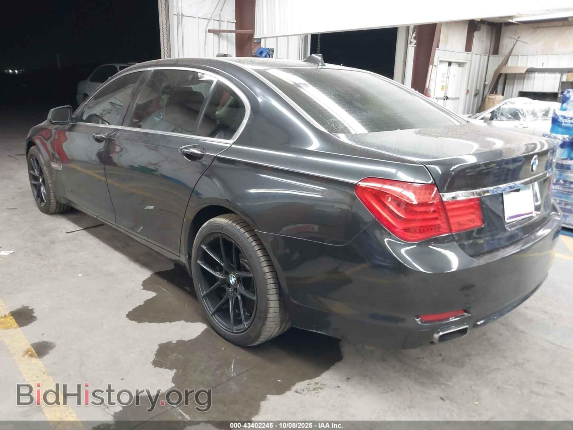 2011 BMW 750LI - VIN: WBAKC8C53BC432585 - Фото 3
