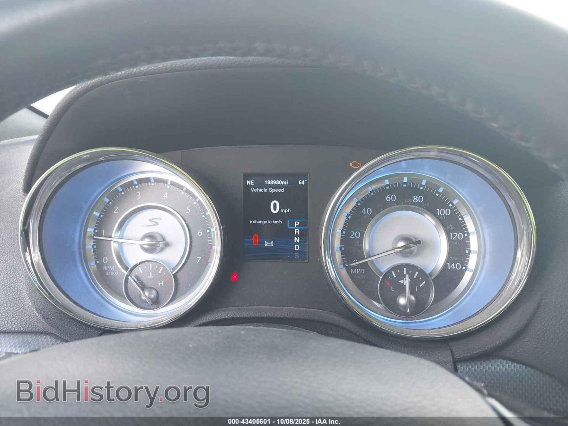 2014 CHRYSLER 300 - VIN: 2C3CCAGG3EH374445 - Фото 7