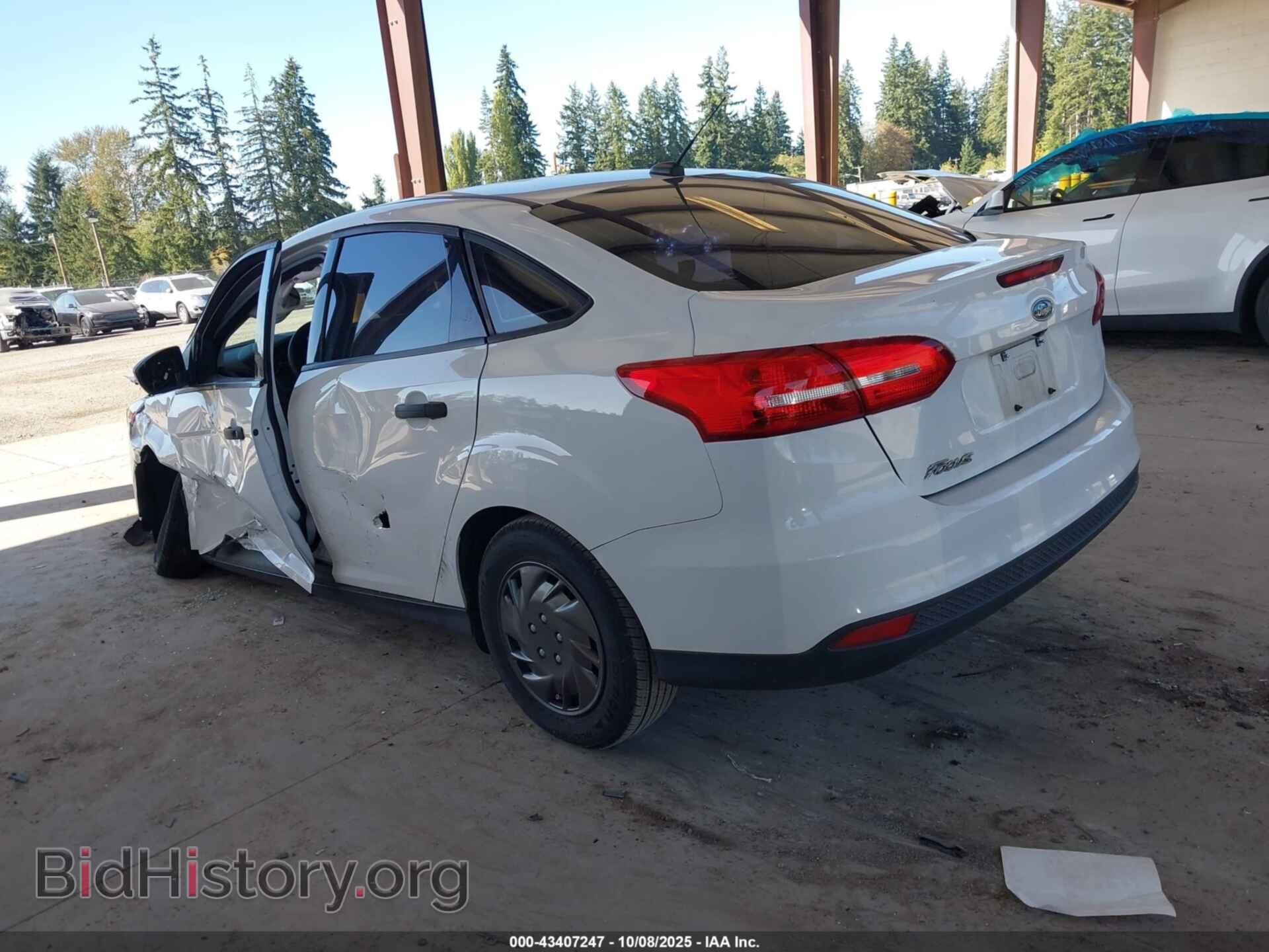 2017 FORD FOCUS - VIN: 1FADP3E25HL266347 - Фото 3