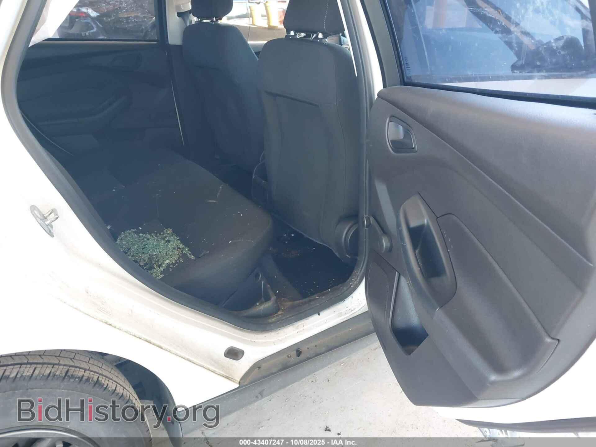 2017 FORD FOCUS - VIN: 1FADP3E25HL266347 - Фото 8