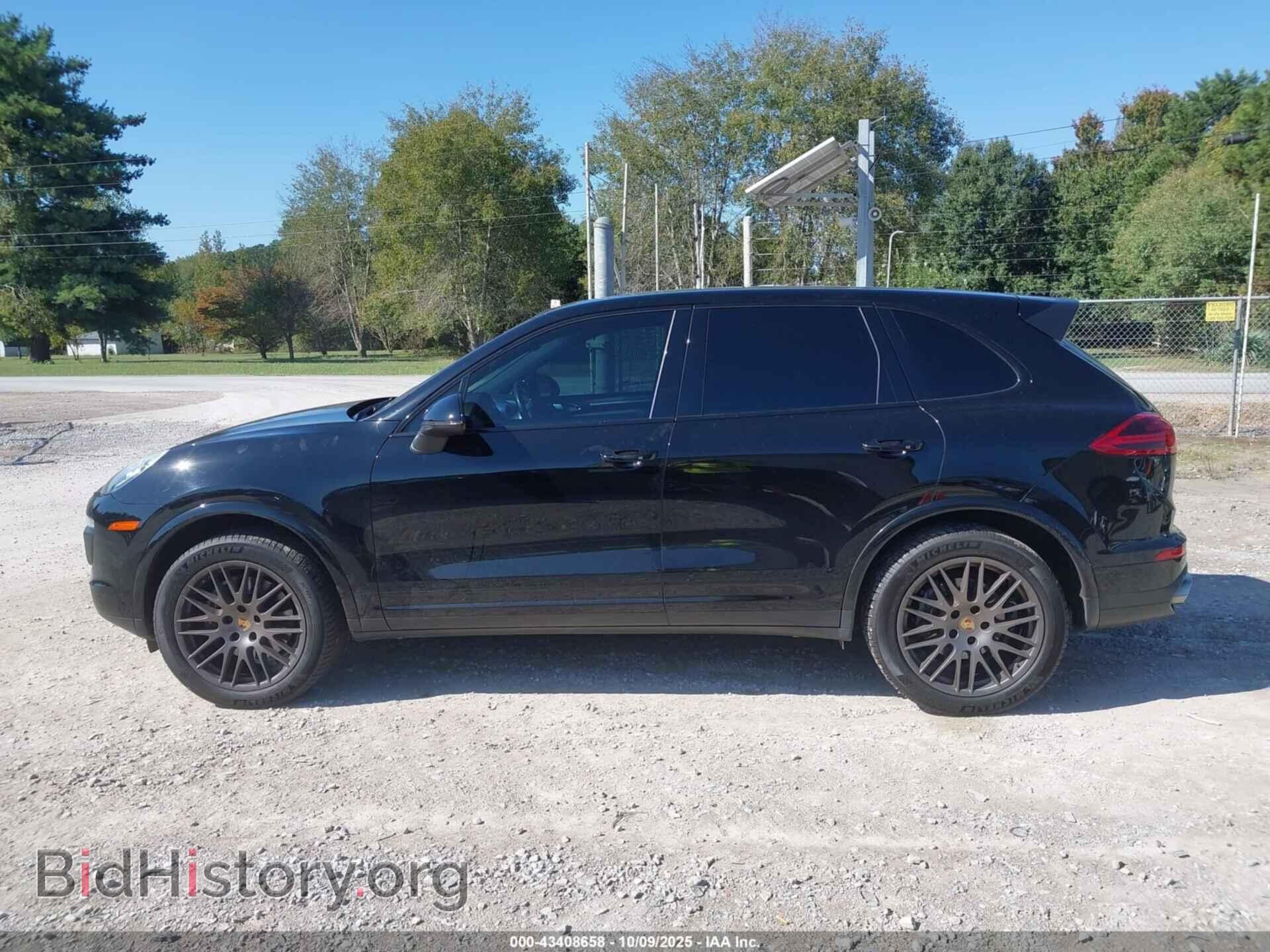2017 PORSCHE CAYENNE - VIN: WP1AA2A24HKA82438 - Фото 14
