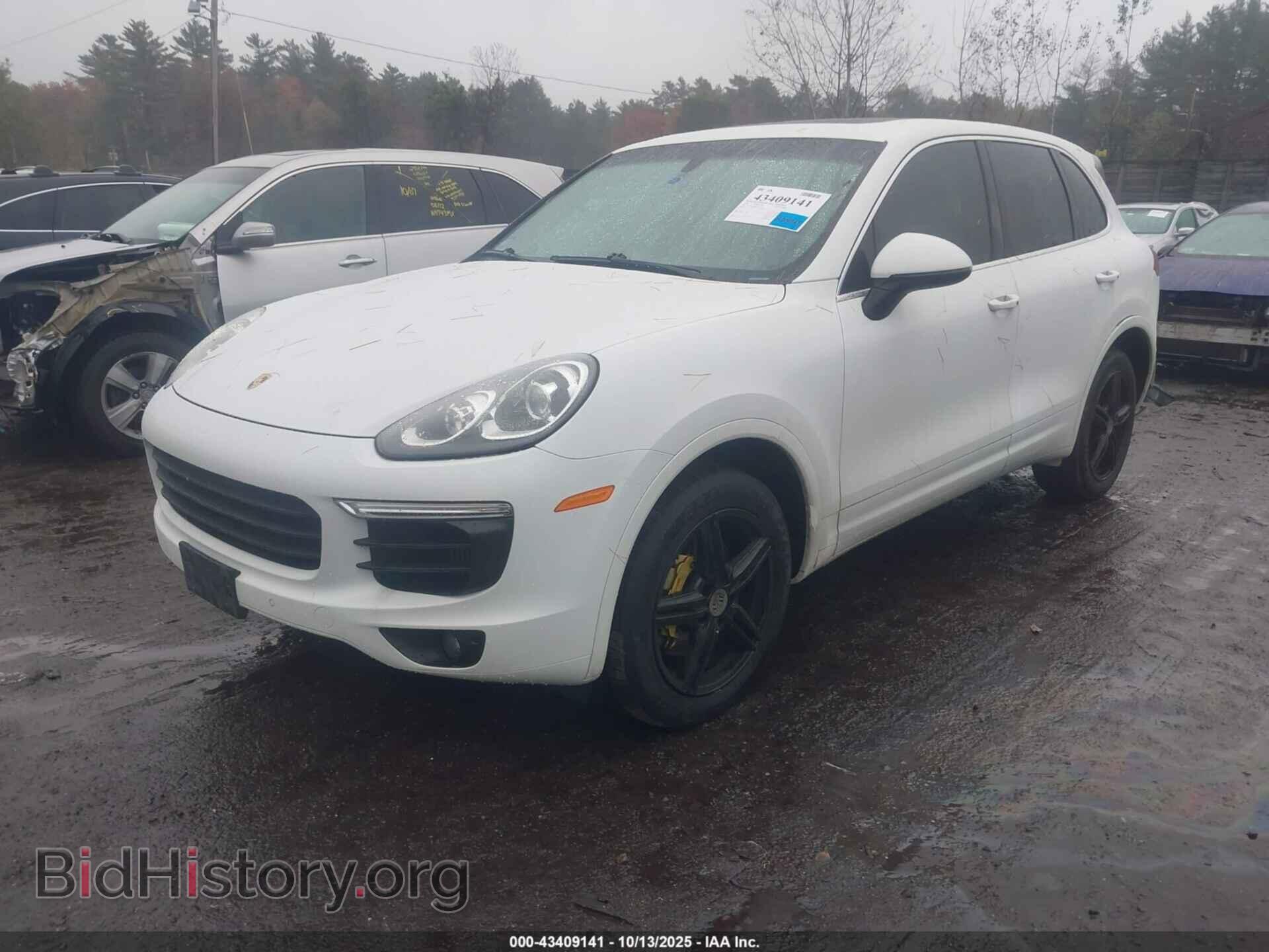 2016 PORSCHE CAYENNE - VIN: WP1AB2A26GLA93382 - Фото 2