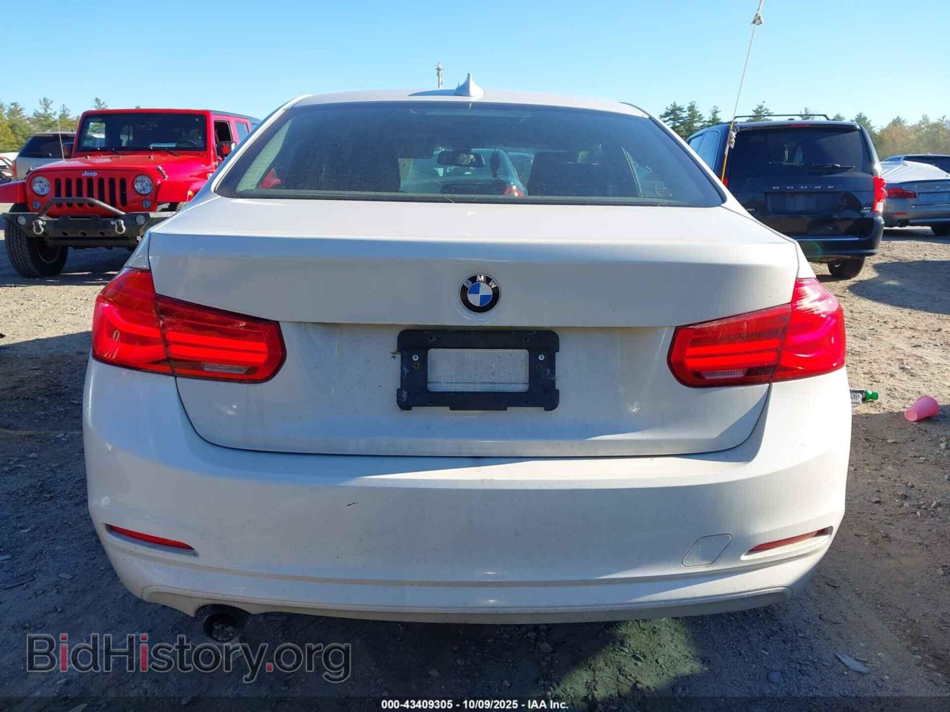 2017 BMW 320I - VIN: WBA8A3C53HK691353 - Фото 16