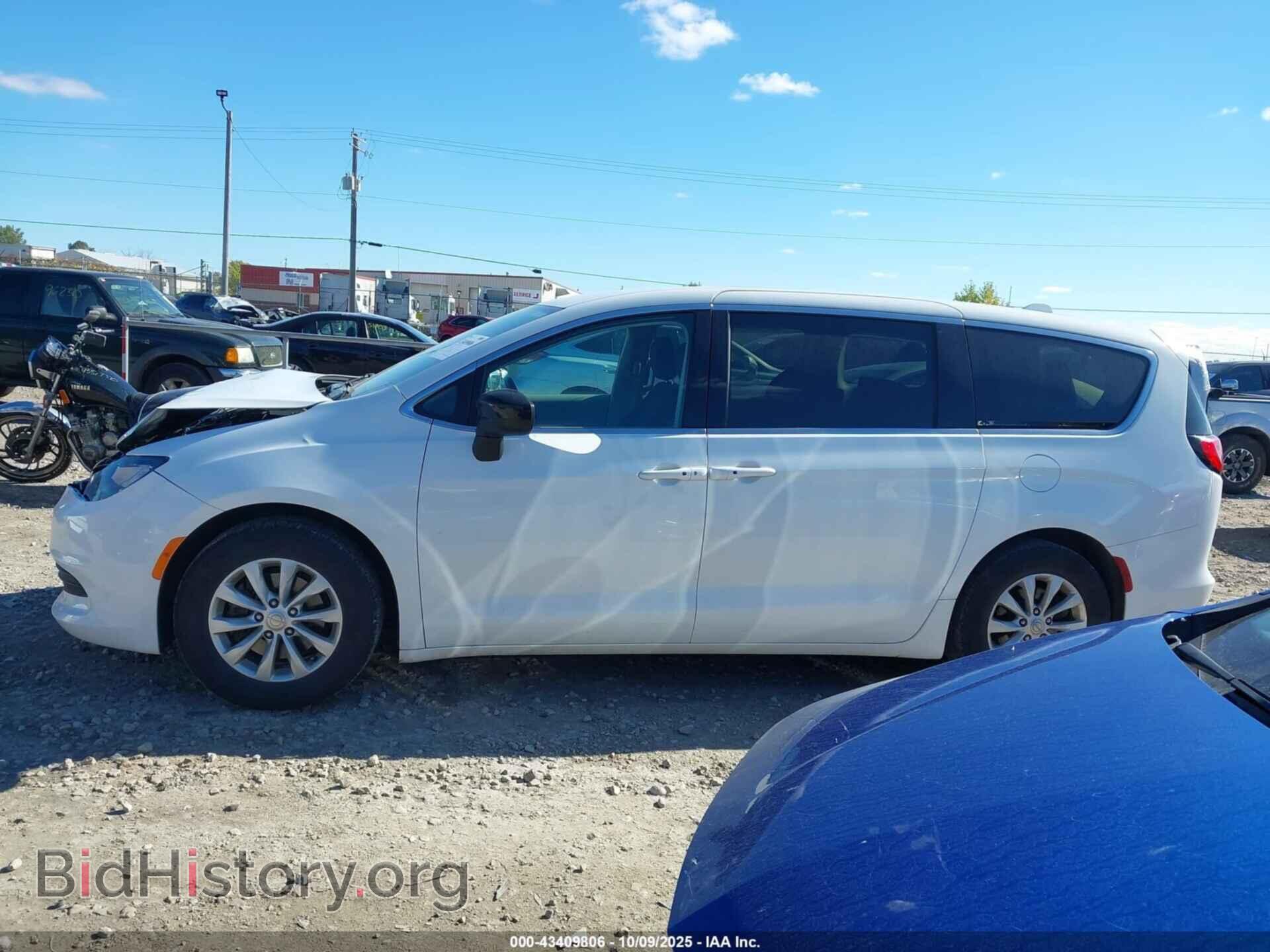 2017 CHRYSLER PACIFICA - VIN: 2C4RC1DG2HR505972 - Фото 14