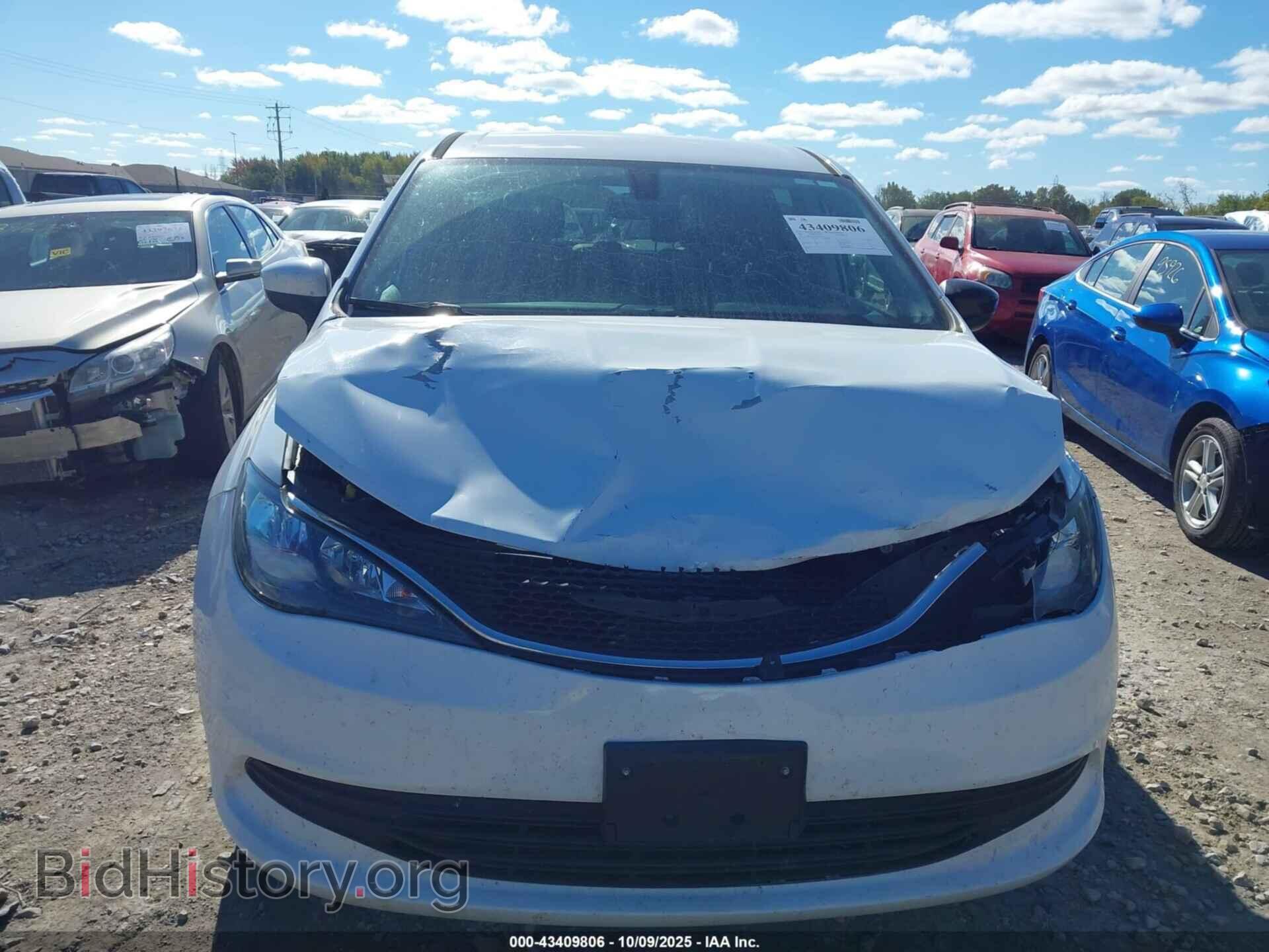 2017 CHRYSLER PACIFICA - VIN: 2C4RC1DG2HR505972 - Фото 6