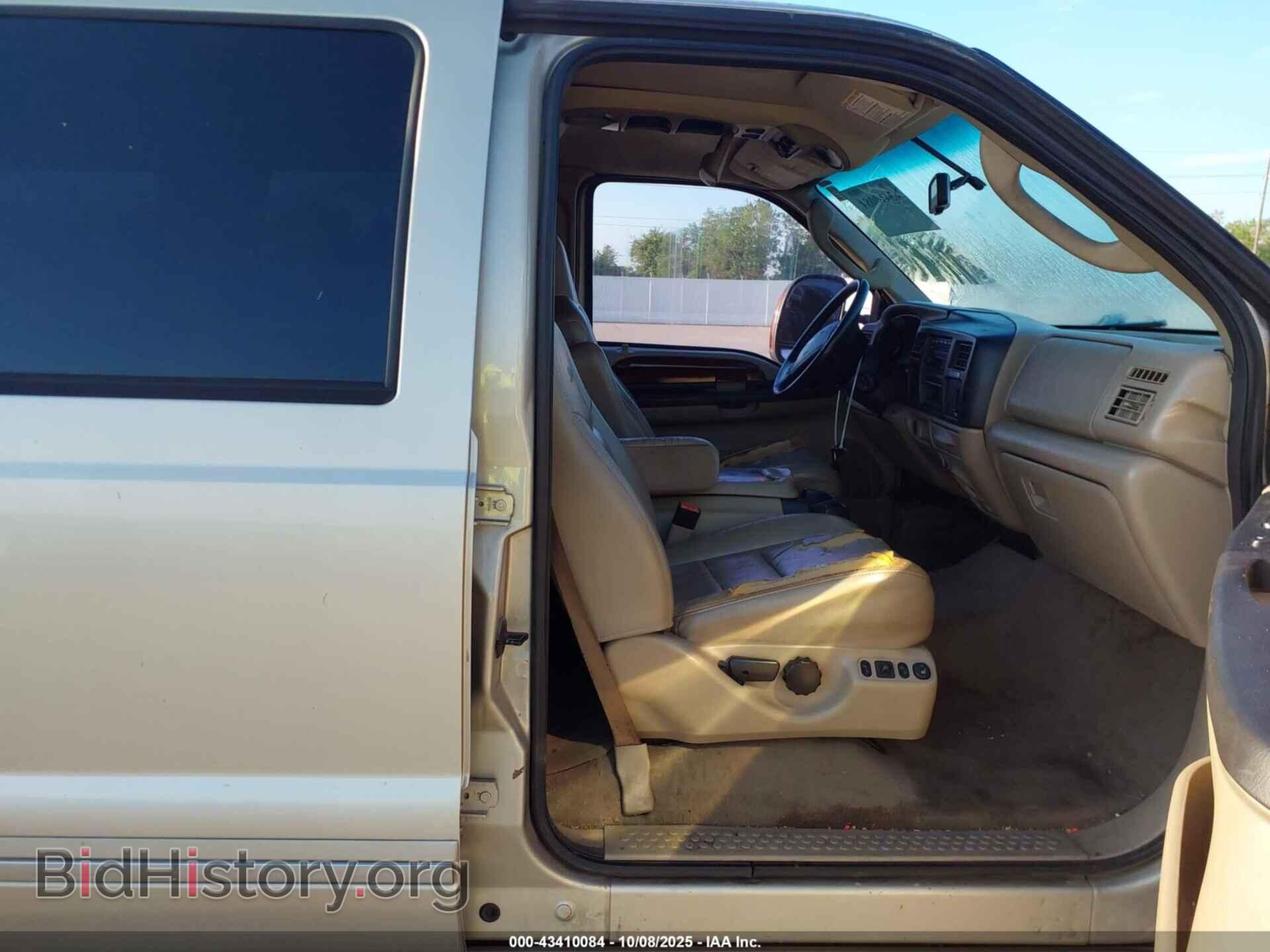 2005 FORD EXCURSION - VIN: 1FMNU42PX5ED47840 - Photo 5