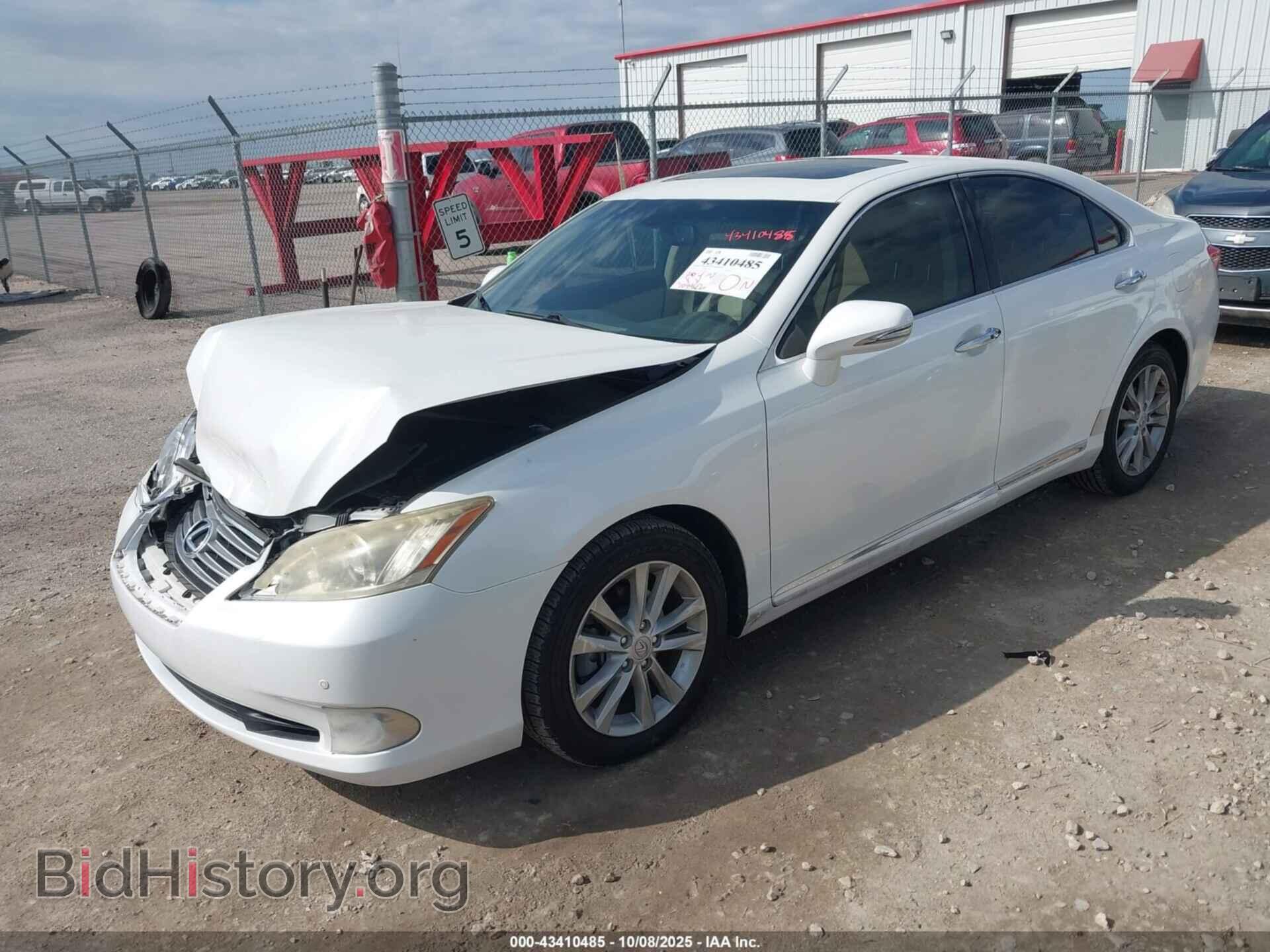 2011 LEXUS ES 350 - VIN: JTHBK1EG2B2425353 - Photo 2