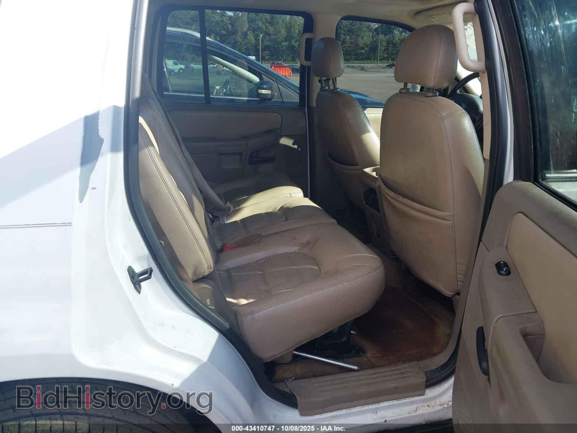 2005 FORD EXPLORER - VIN: 1FMZU73E25UC03690 - Фото 8