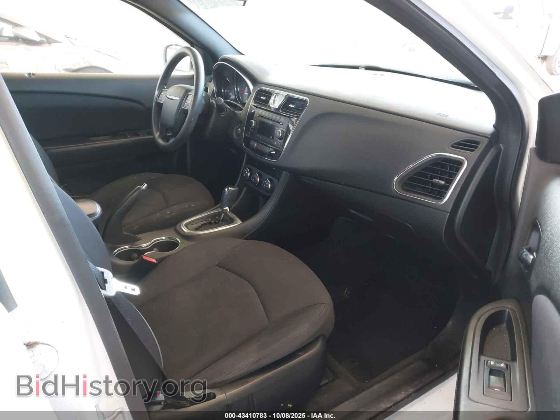 2013 CHRYSLER 200 - VIN: 1C3CCBAB5DN735330 - Фото 5
