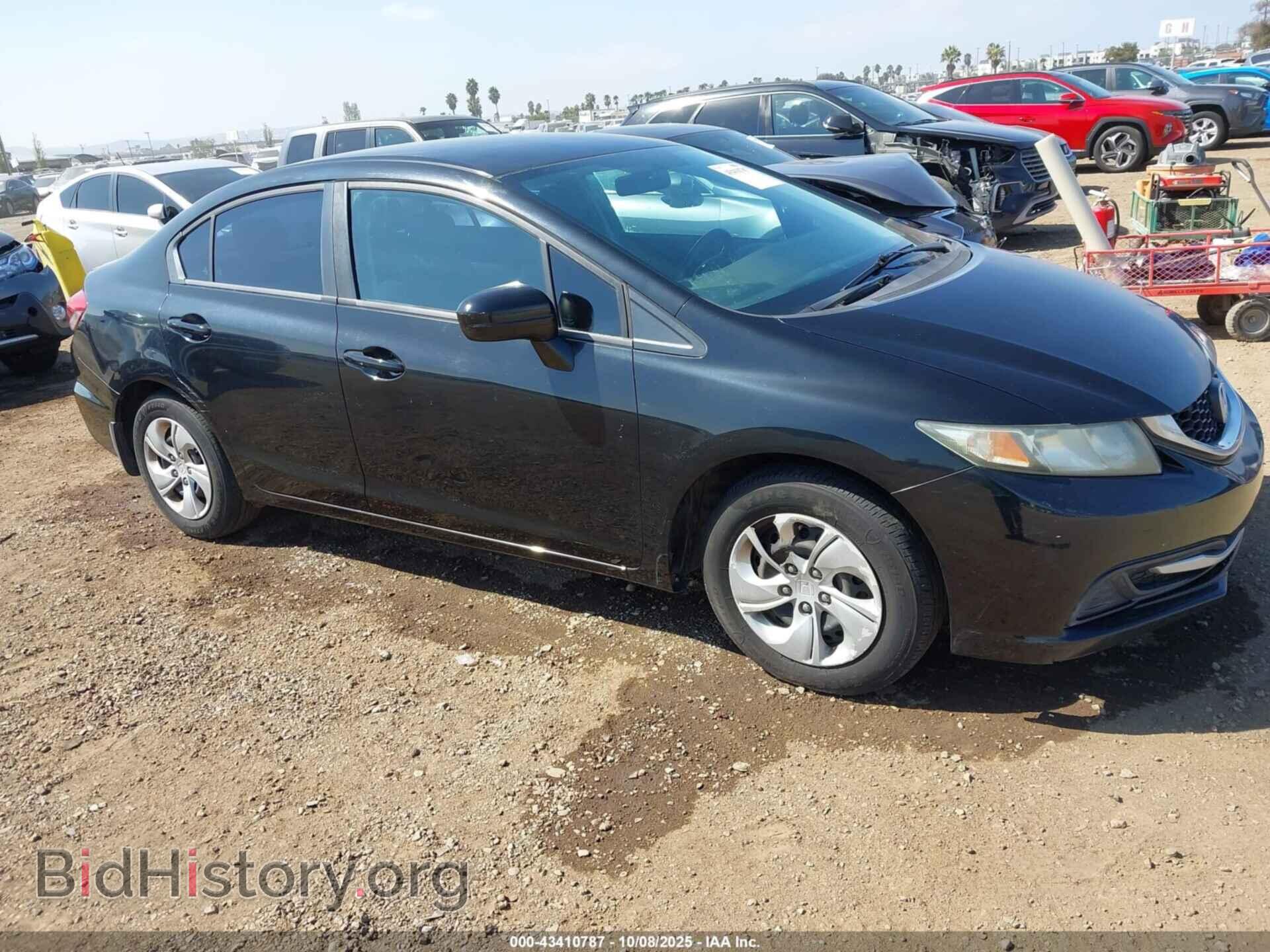 Фотография 19XFB2E56FE042595 - HONDA CIVIC 2015