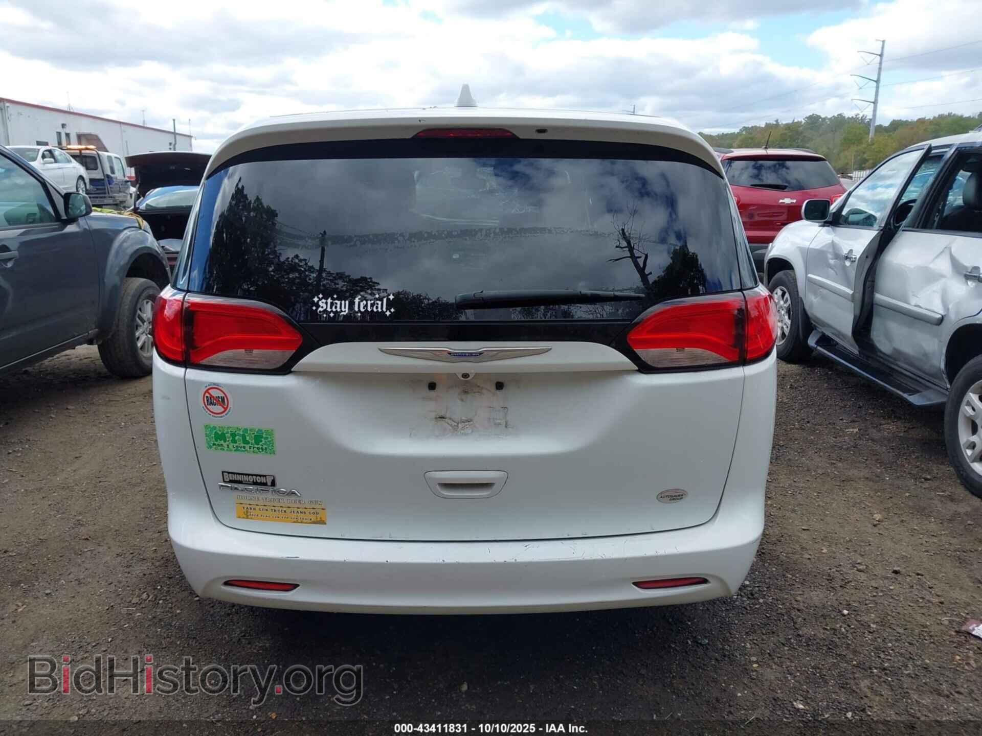 2017 CHRYSLER PACIFICA - VIN: 2C4RC1DG8HR720174 - Photo 16