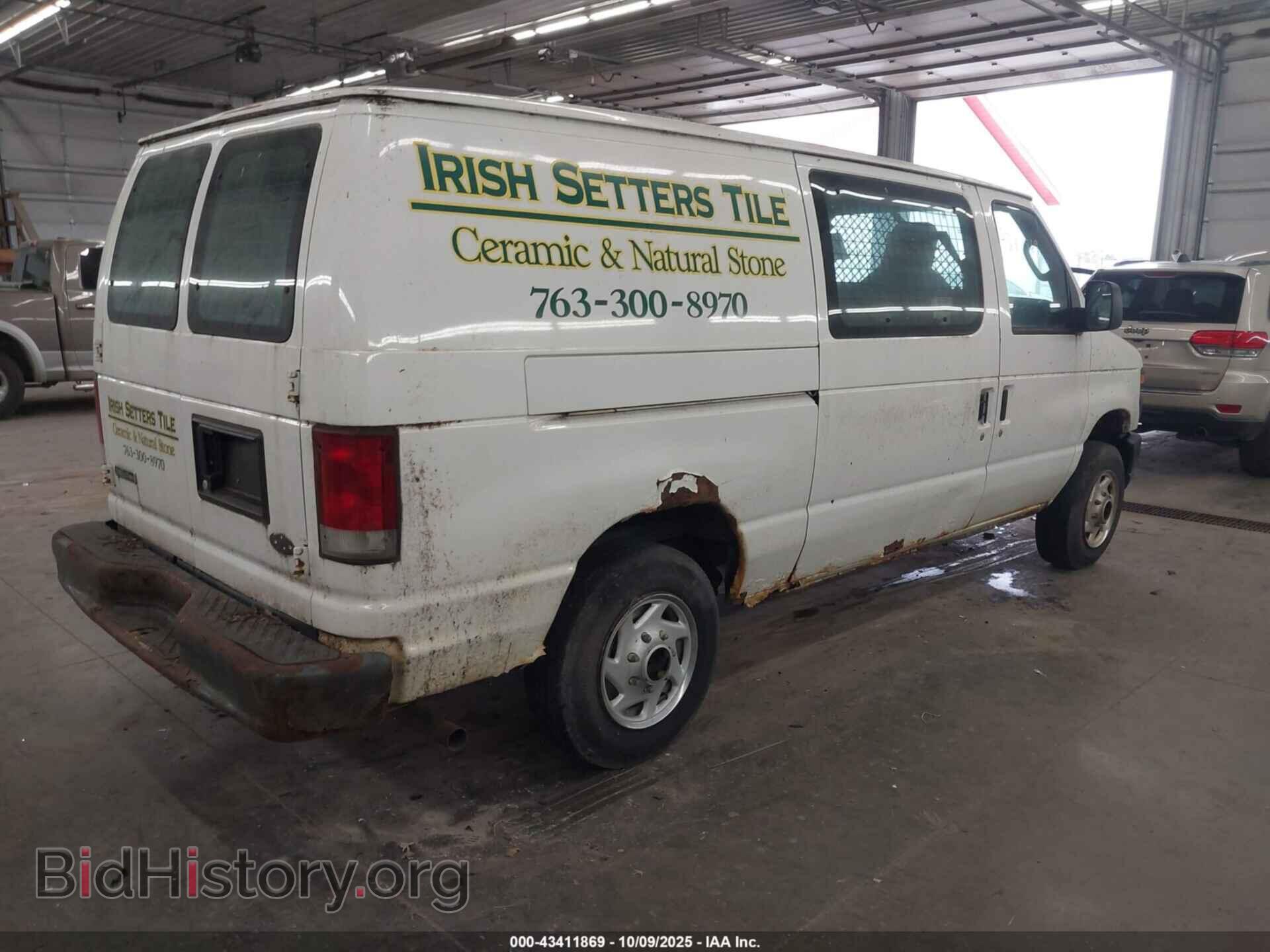 2011 FORD E-150 - VIN: 1FTNE1EW0BDA21789 - Фото 4