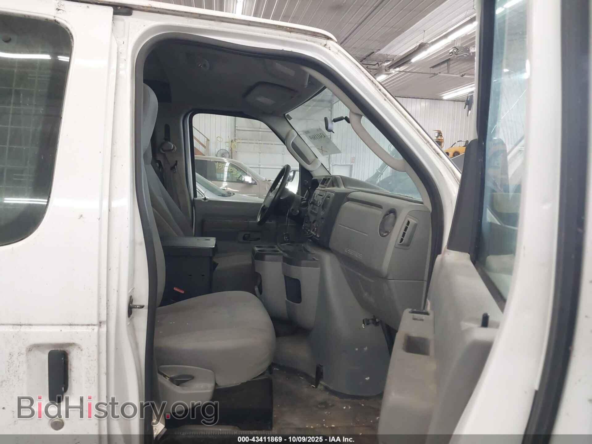 2011 FORD E-150 - VIN: 1FTNE1EW0BDA21789 - Фото 5