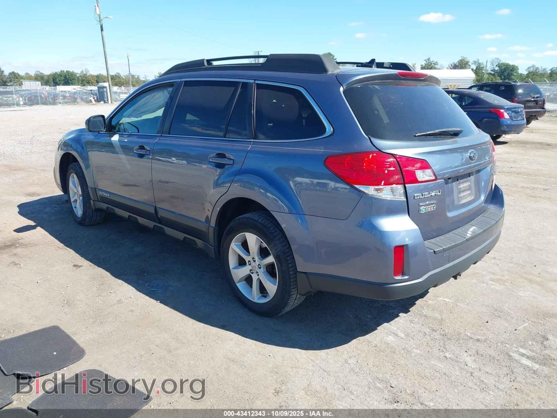 2014 SUBARU OUTBACK - VIN: 4S4BRCDC8E3318535 - Фото 3