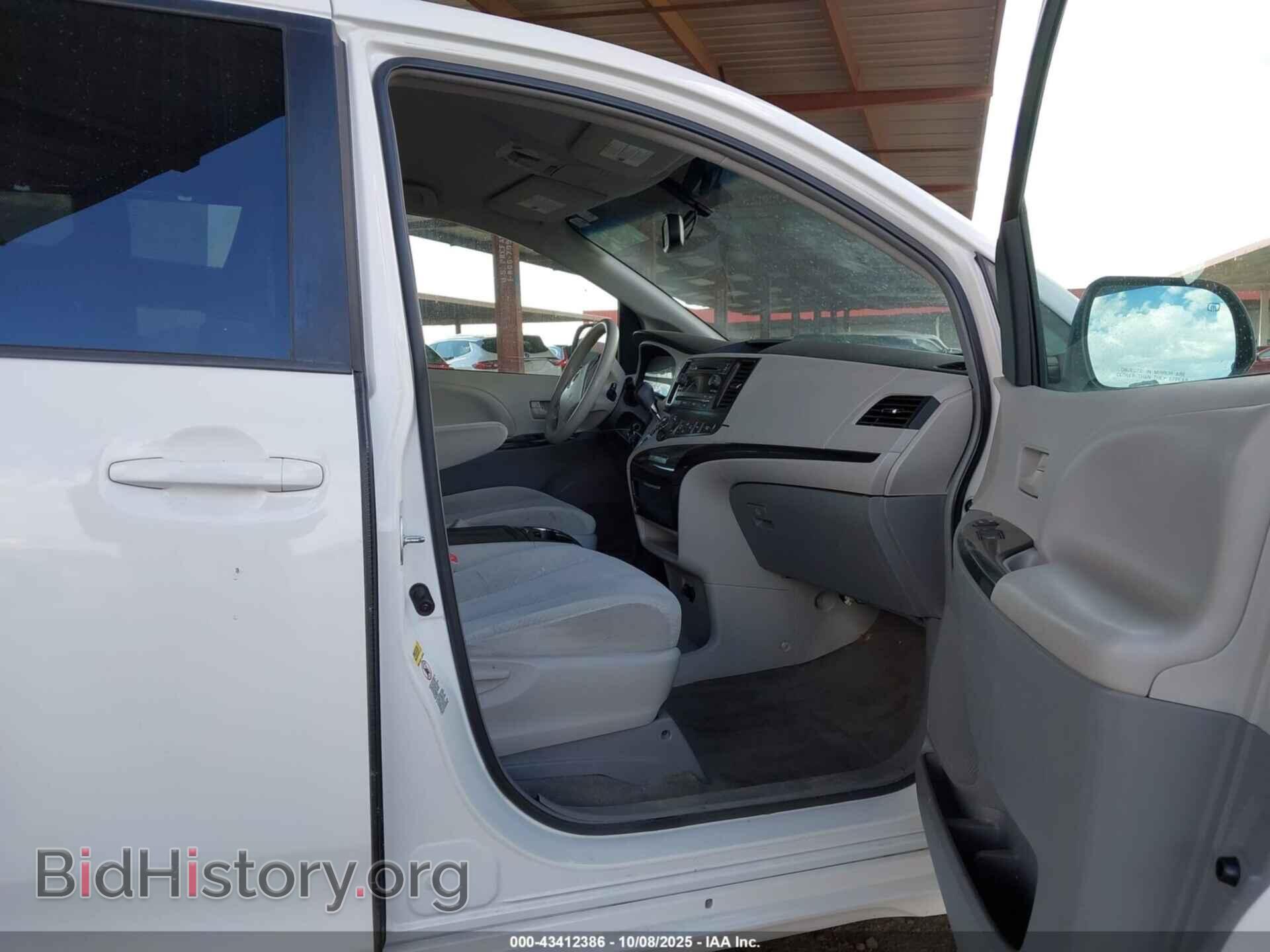 2013 TOYOTA SIENNA - VIN: 5TDKK3DC8DS360855 - Фото 5