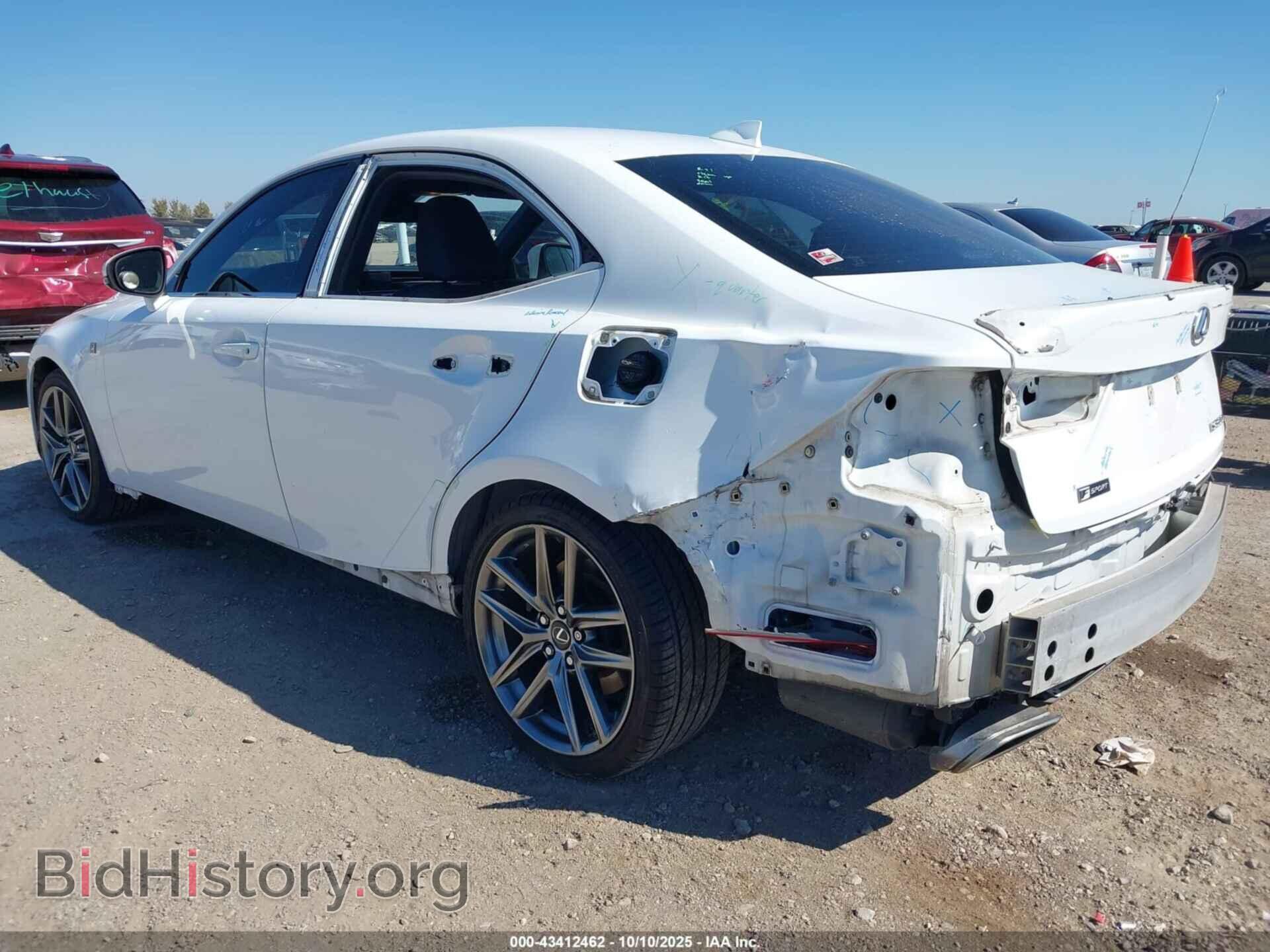 2018 LEXUS IS 300 - VIN: JTHBA1D2XJ5068008 - Photo 3