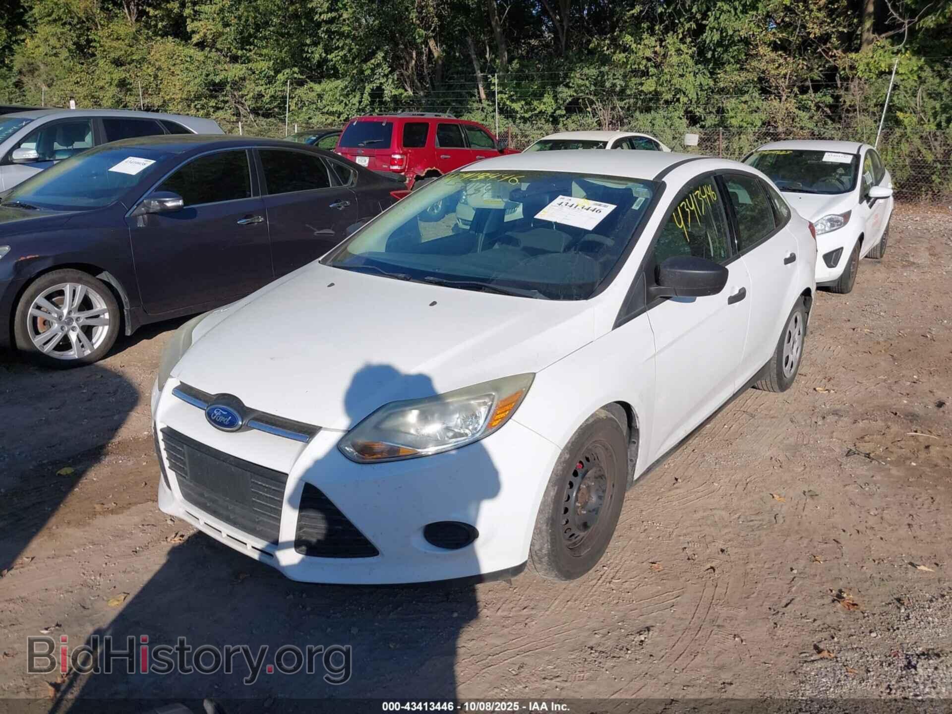 2013 FORD FOCUS - VIN: 1FADP3E27DL307877 - Фото 2