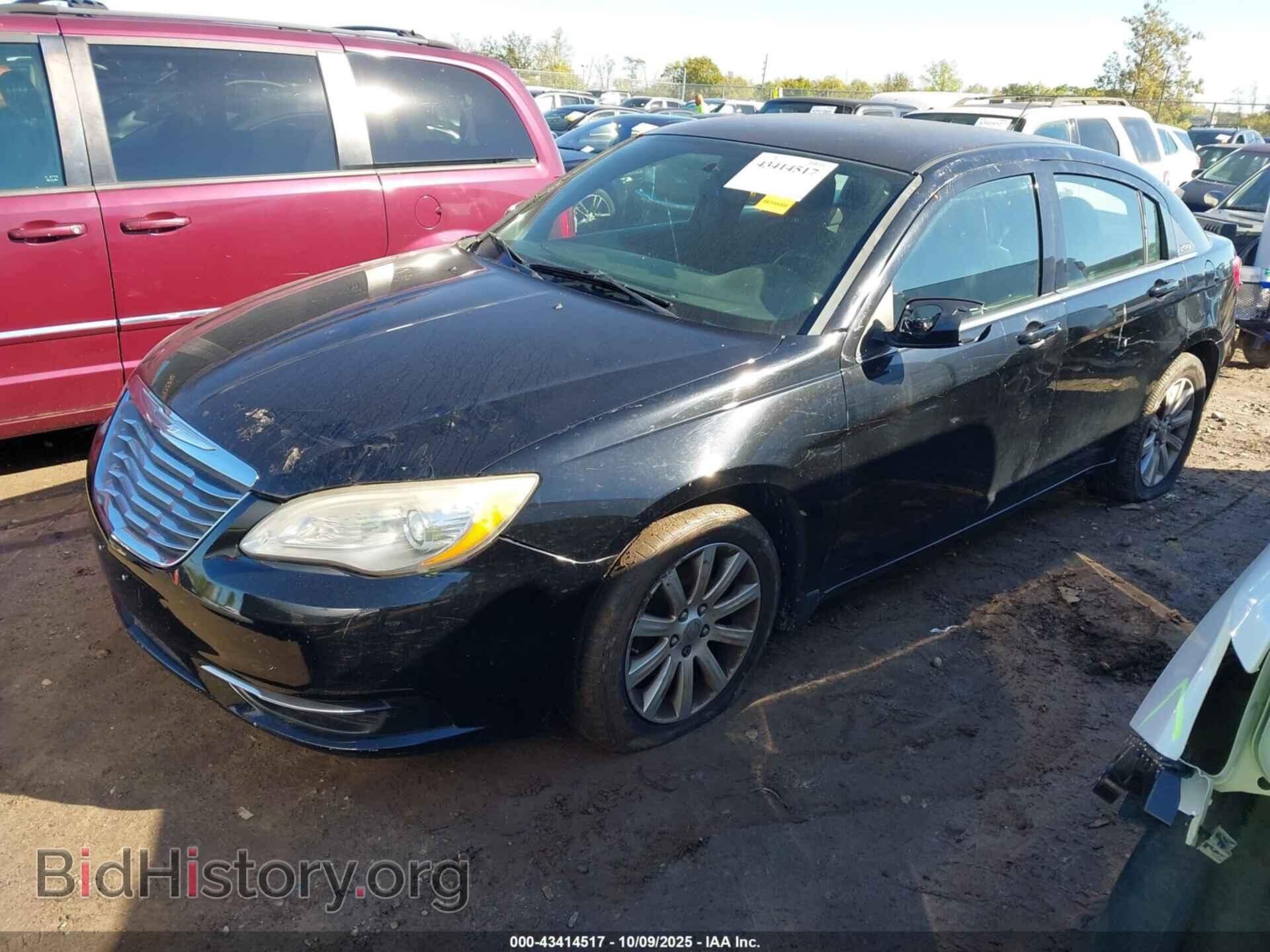 2012 CHRYSLER 200 - VIN: 1C3CCBBG8CN188465 - Фото 2