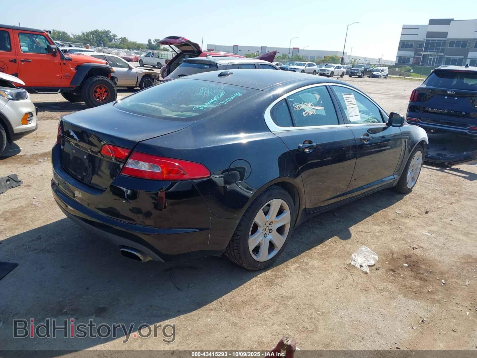 2011 JAGUAR XF - VIN: SAJWA0FB0BLS10228 - Фото 4