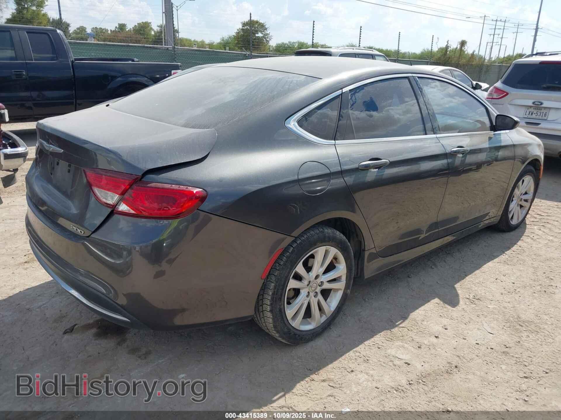 2015 CHRYSLER 200 - VIN: 1C3CCCAB1FN561040 - Фото 4