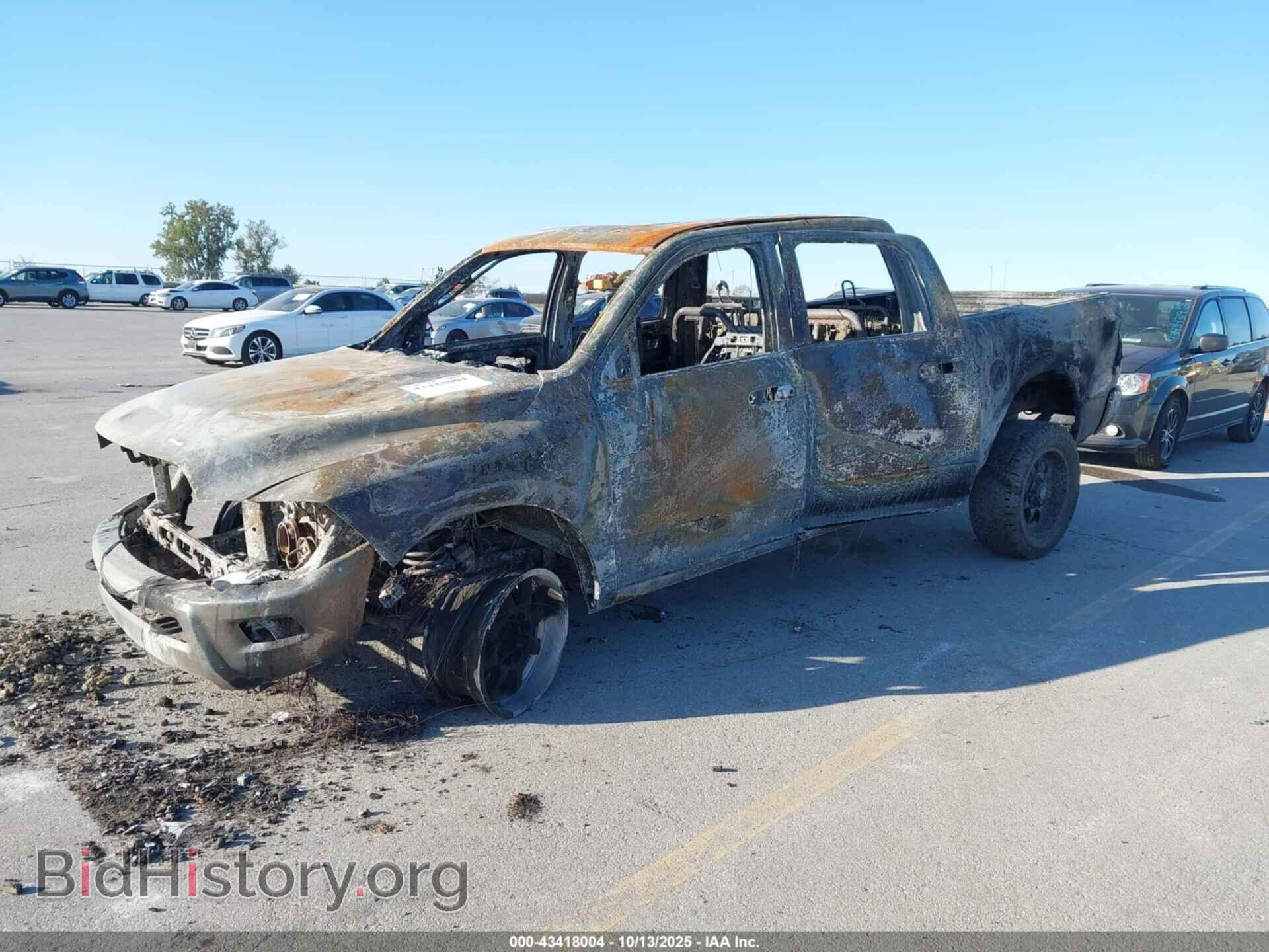 2013 RAM 2500 - VIN: 3C6TR5FTXDG581579 - Фото 2