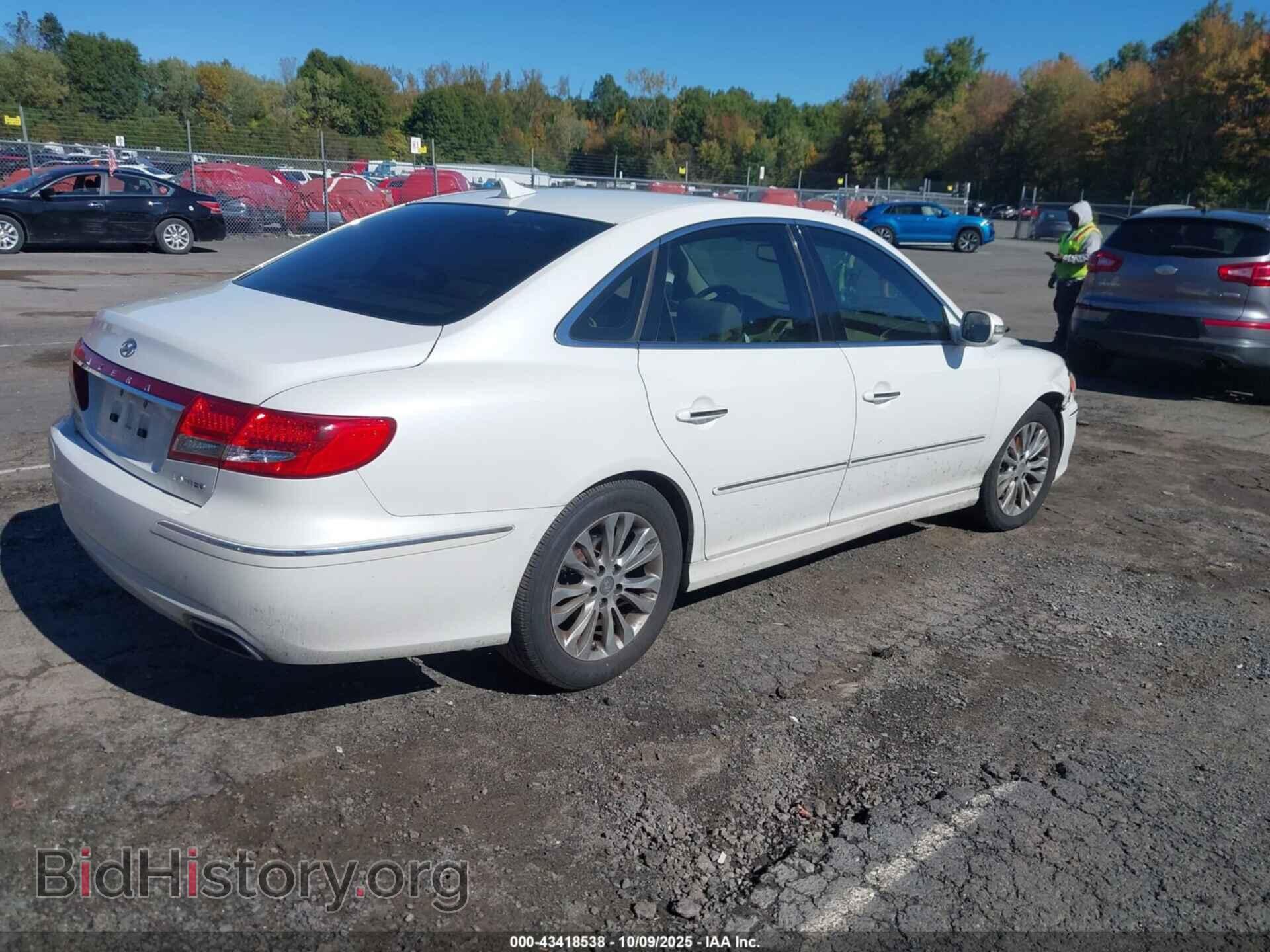 2011 HYUNDAI AZERA - VIN: KMHFC4DF1BA536911 - Фото 4