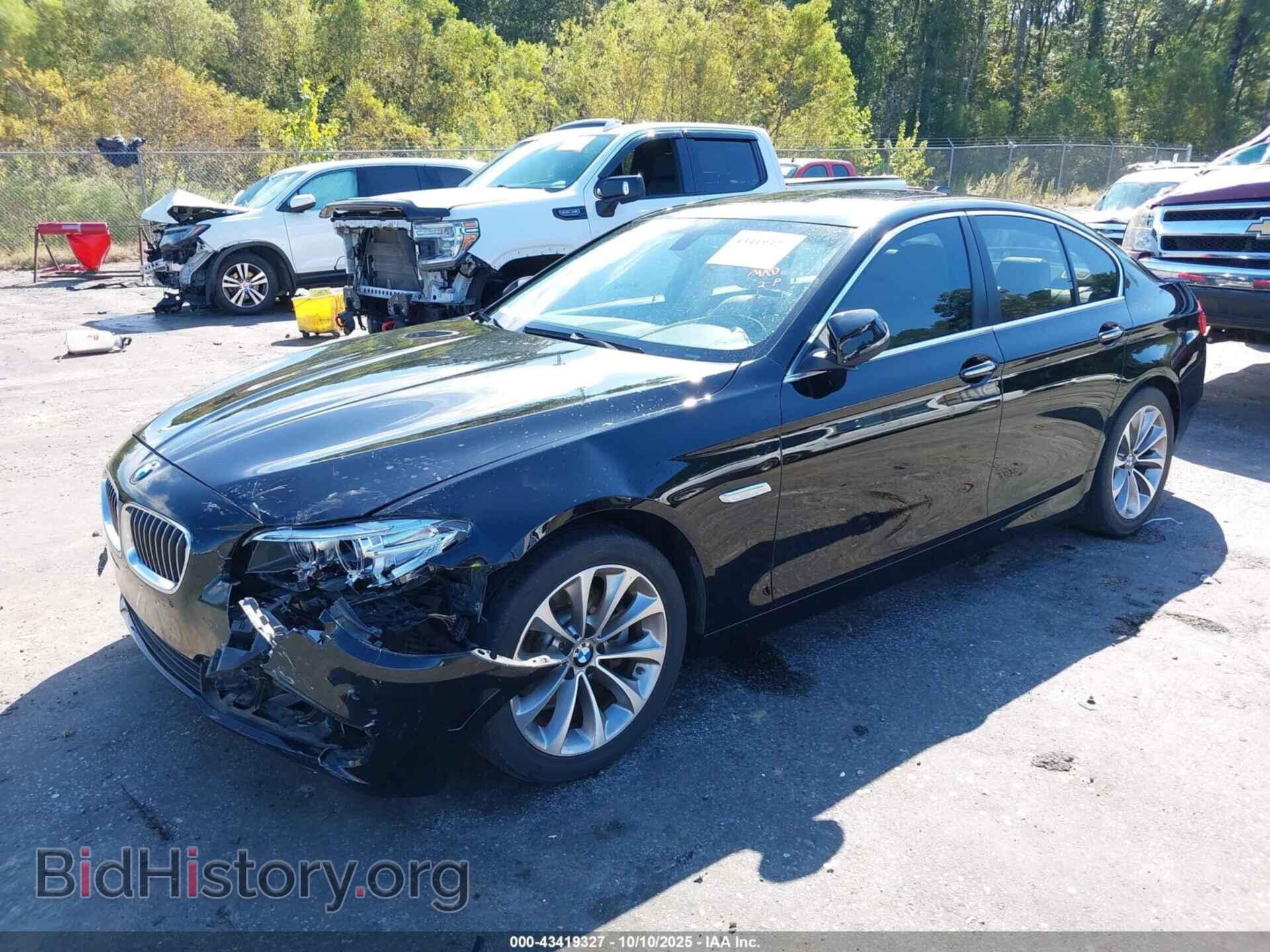 2016 BMW 528I - VIN: WBA5A5C59GG351365 - Фото 2