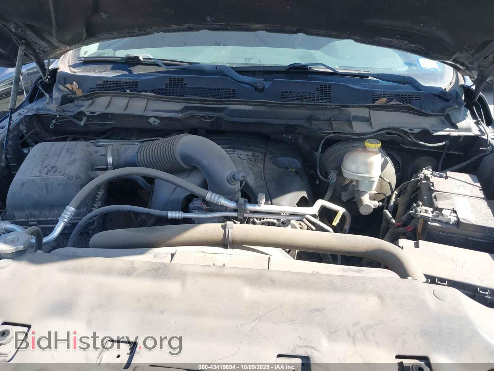 2016 RAM 1500 - VIN: 1C6RR6LT9GS332496 - Фото 10