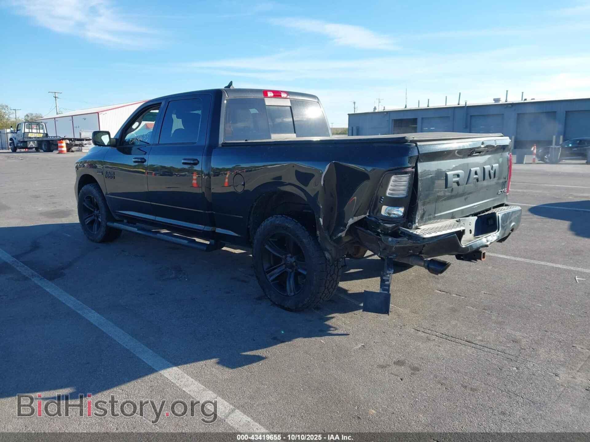 2018 RAM 1500 - VIN: 1C6RR7UT2JS196692 - Фото 3