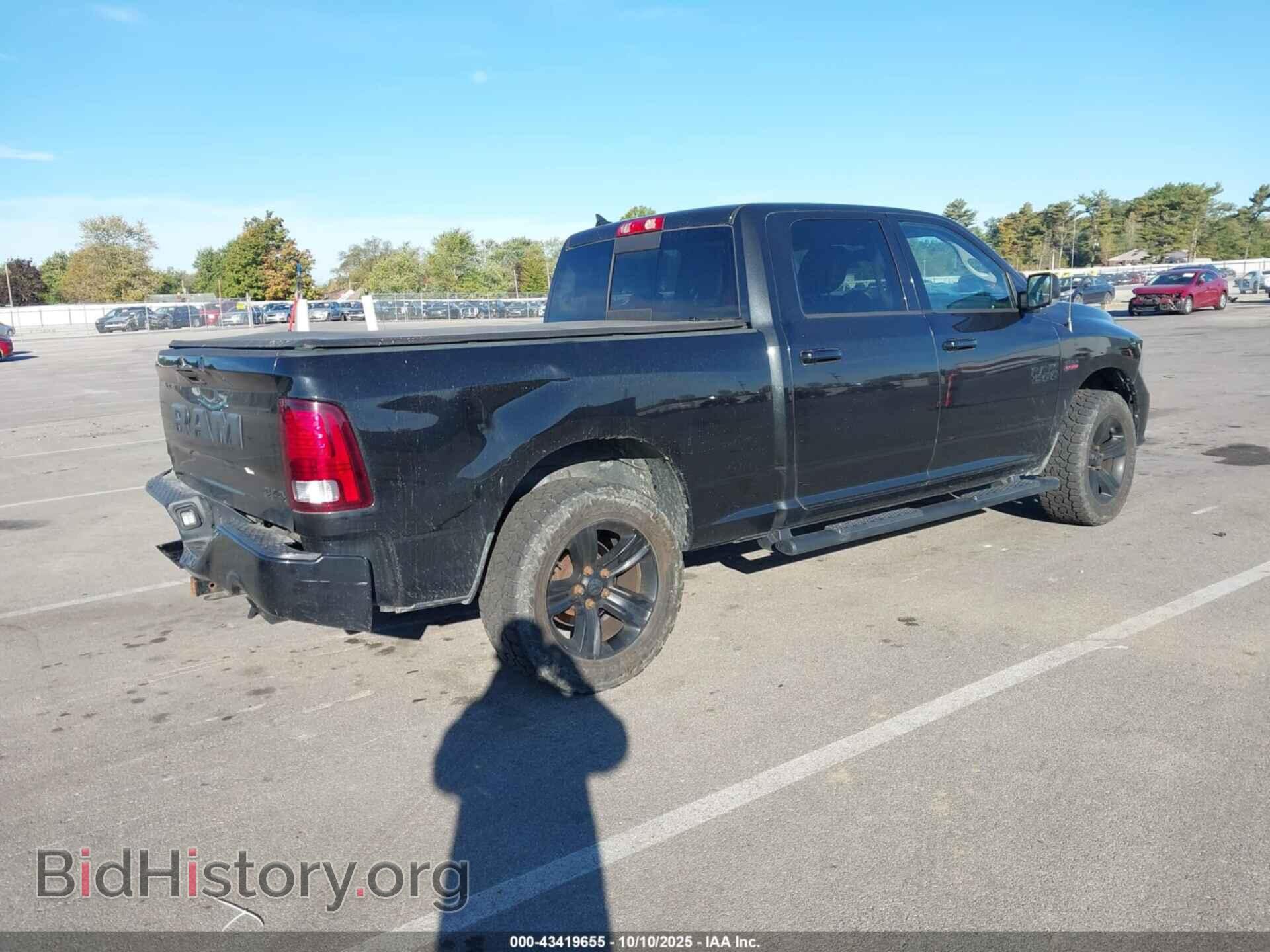 2018 RAM 1500 - VIN: 1C6RR7UT2JS196692 - Фото 4