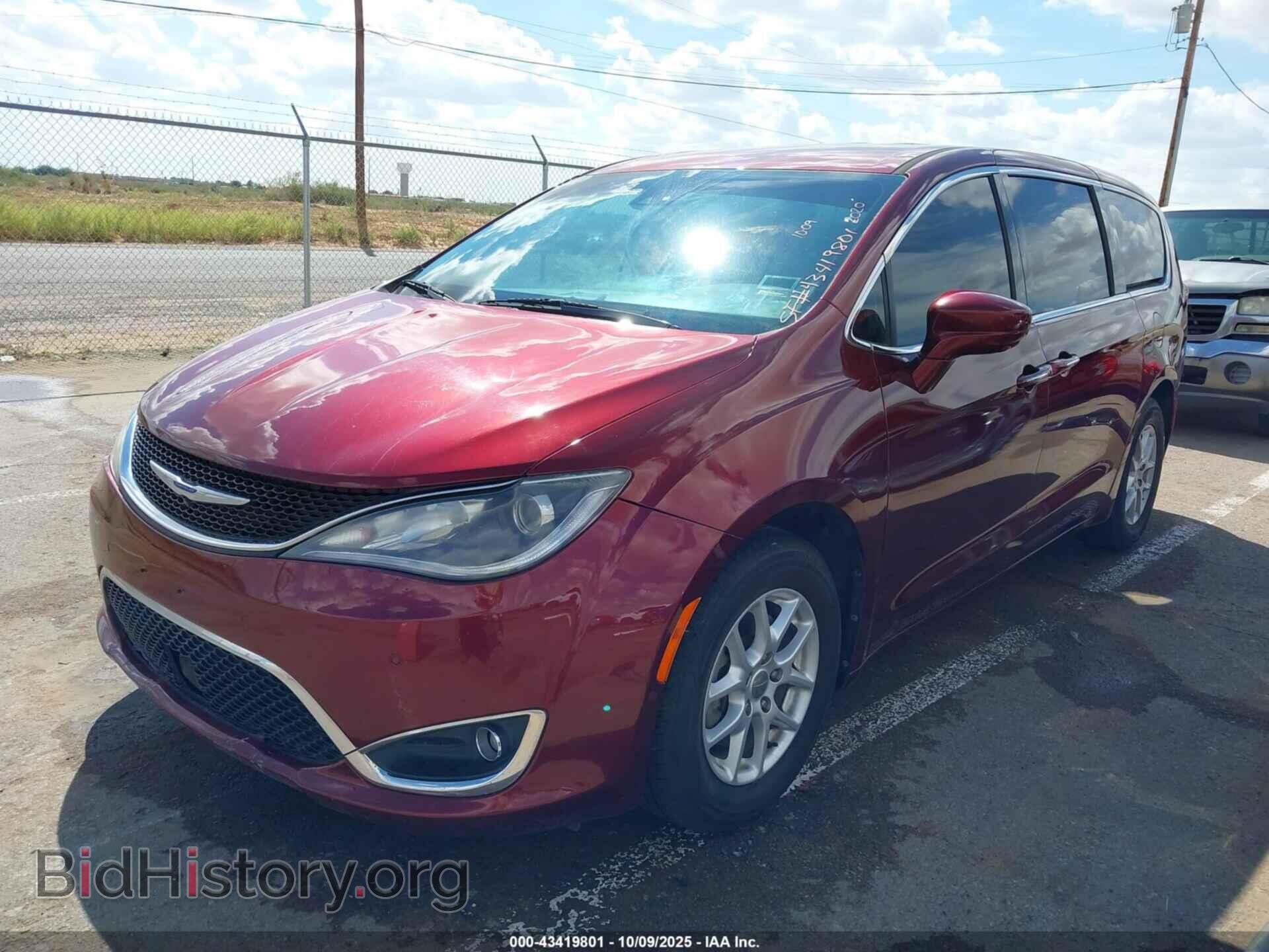 2020 CHRYSLER PACIFICA - VIN: 2C4RC1FG8LR124245 - Фото 2