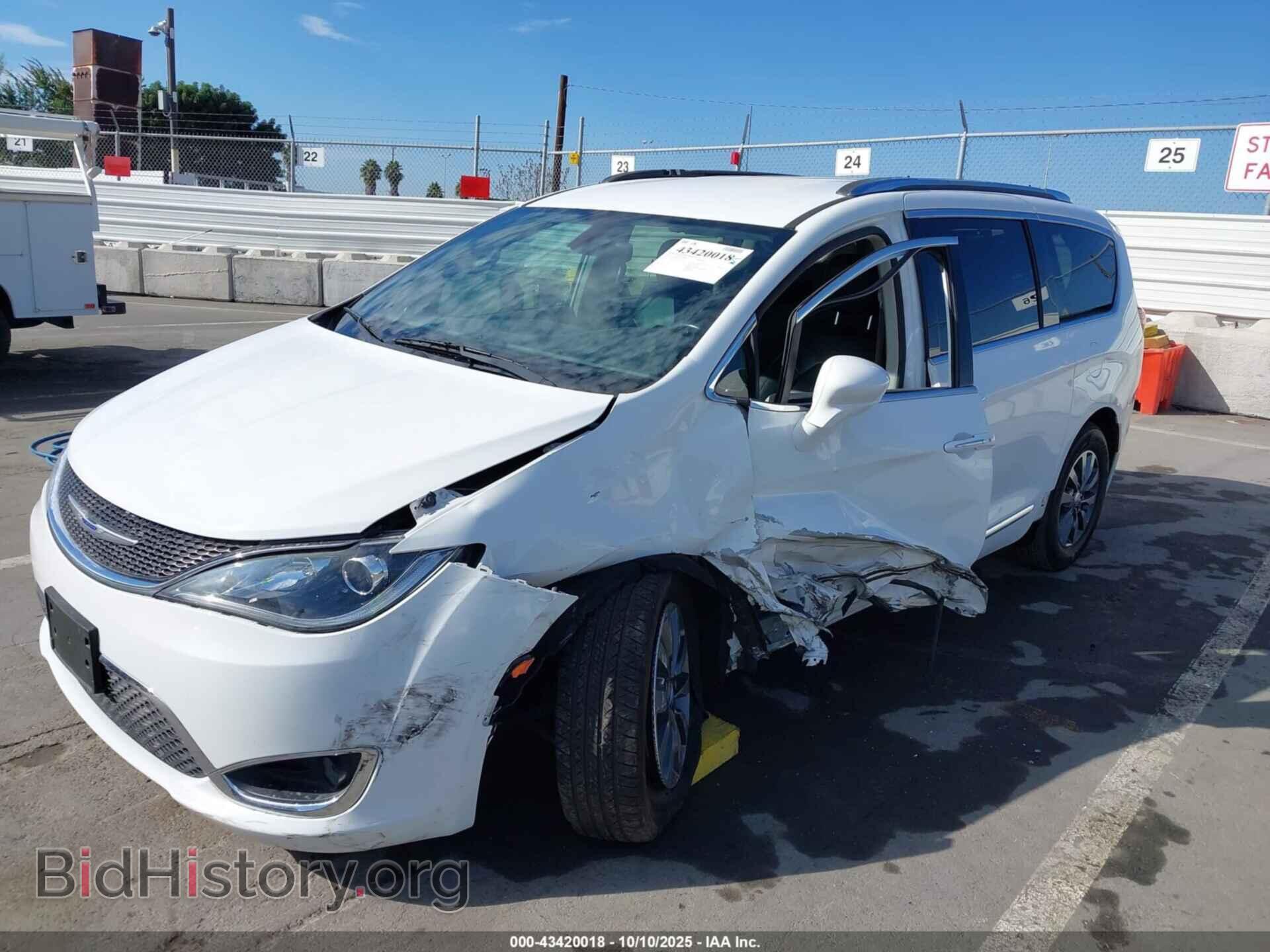2019 CHRYSLER PACIFICA - VIN: 2C4RC1EG6KR597917 - Photo 6