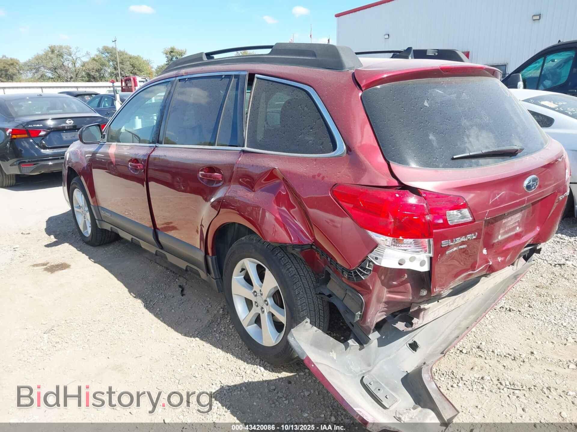 2014 SUBARU OUTBACK - VIN: 4S4BRCCCXE3214677 - Фото 3