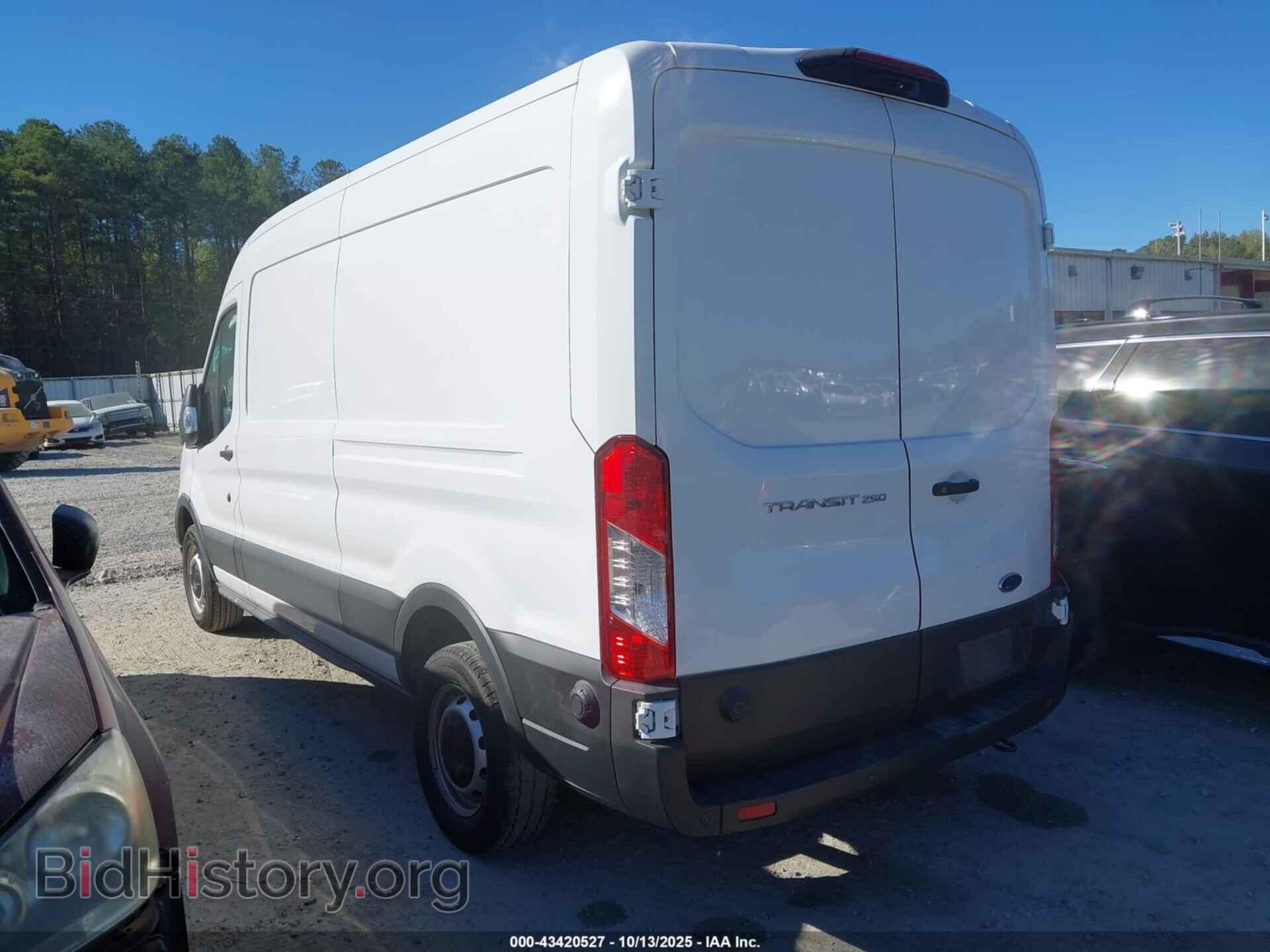 2023 FORD TRANSIT-250 - VIN: 1FTBR1C85PKB69211 - Фото 3