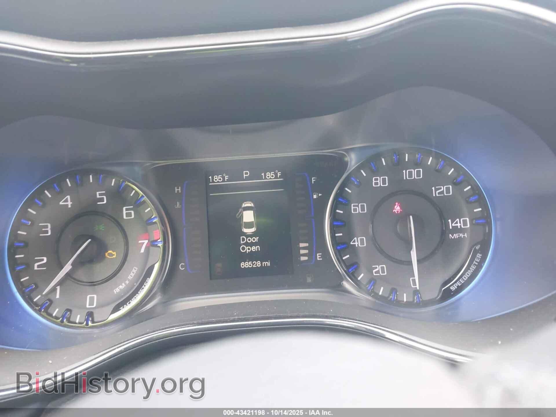 2015 CHRYSLER 200 - VIN: 1C3CCCBG5FN613392 - Фото 7